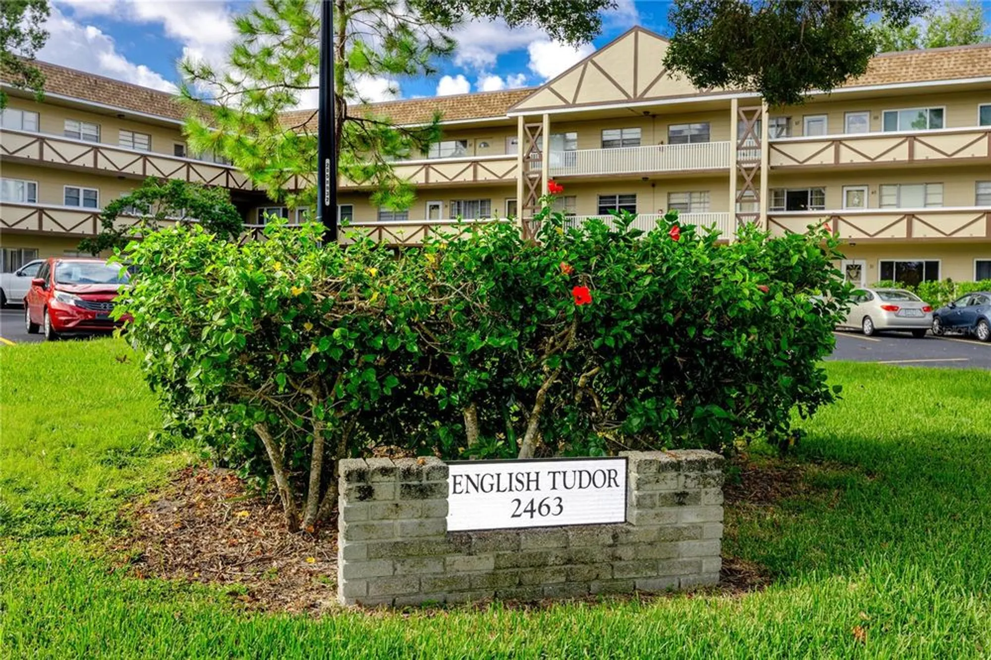 Property Slideshow image 25 of 42 | 2463 brazilia dr apt 39, Clearwater, FL, 33763