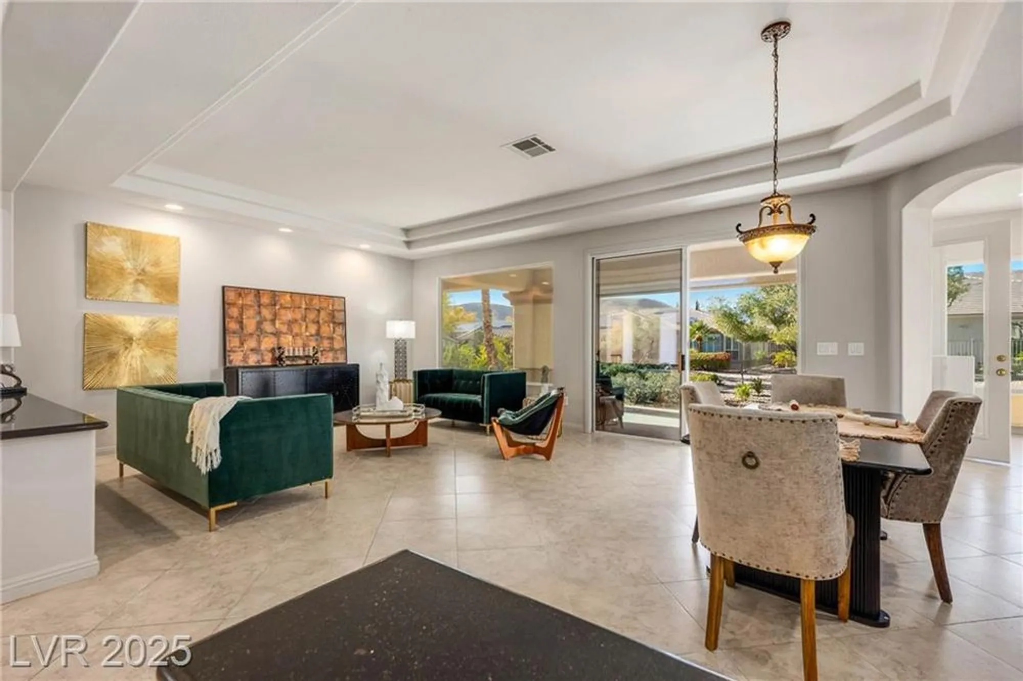 Property Slideshow image 14 of 54 | 10243 cantiamo ct, Las Vegas, NV, 89135