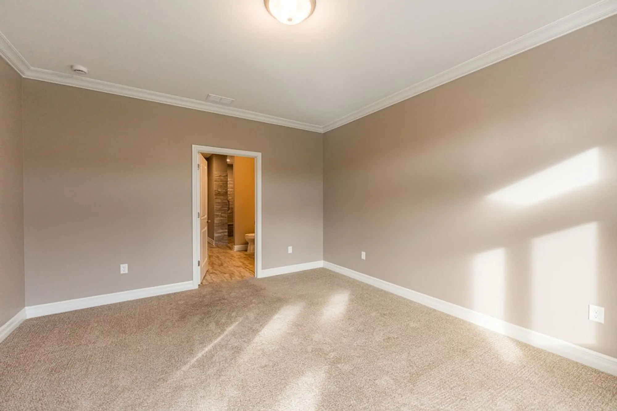 Property Slideshow image 12 of 57 | 45 briden ln 45, Sycamore, IL, 60178