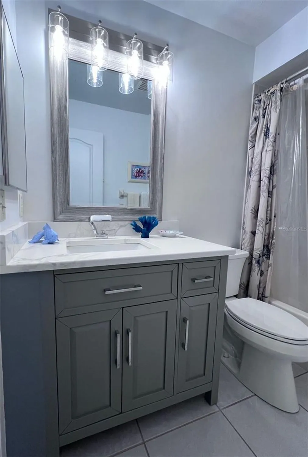 Property Slideshow image 24 of 71 | 6707 stone river rd apt 203, Bradenton, FL, 34203