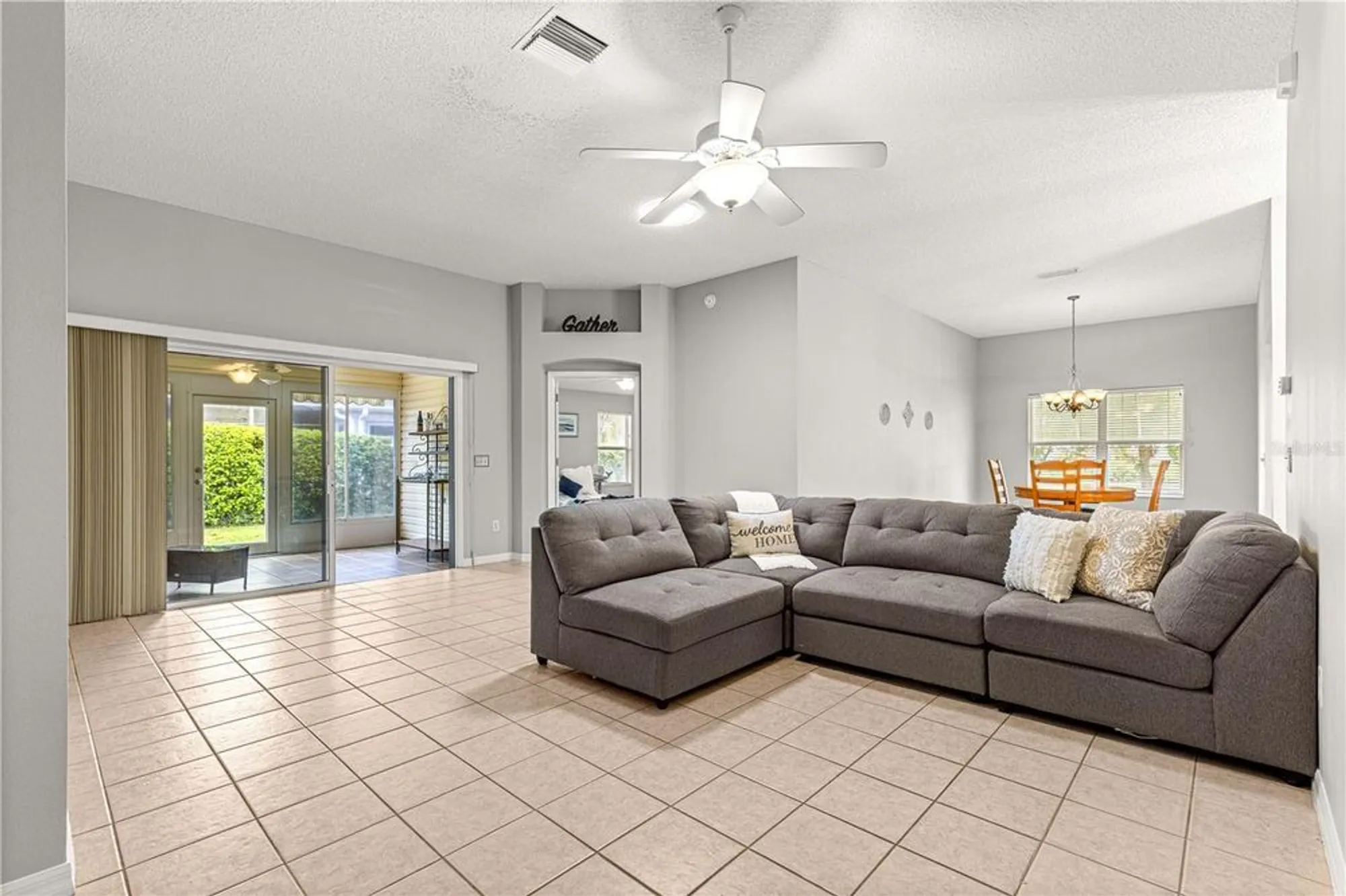 Property Slideshow image 16 of 58 | 2450 merida cir, The Villages, FL, 32162