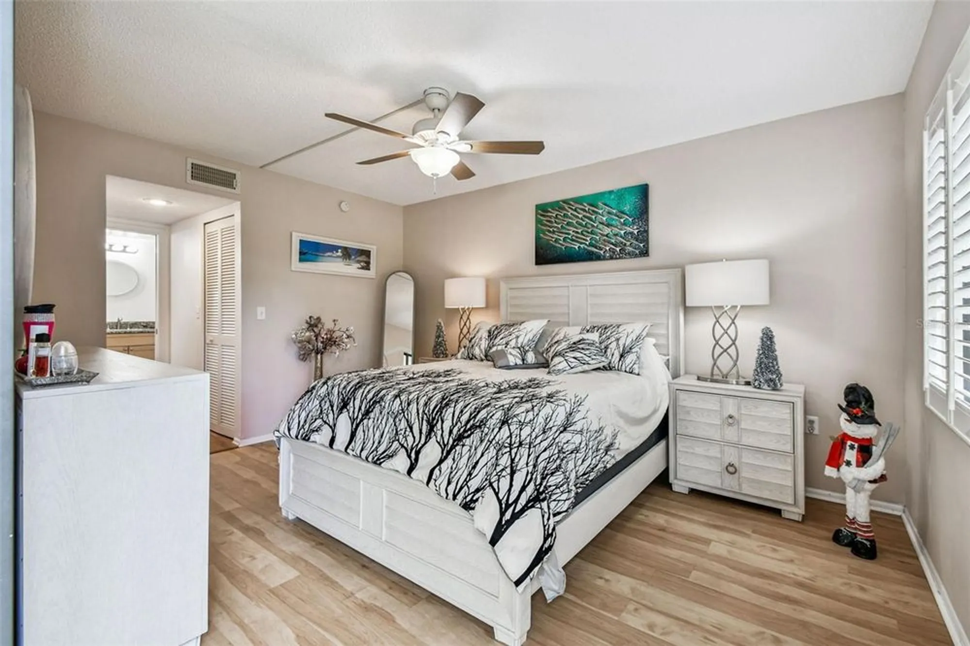 Property Slideshow image 25 of 44 | 7788 eagle creek dr, Sarasota, FL, 34243