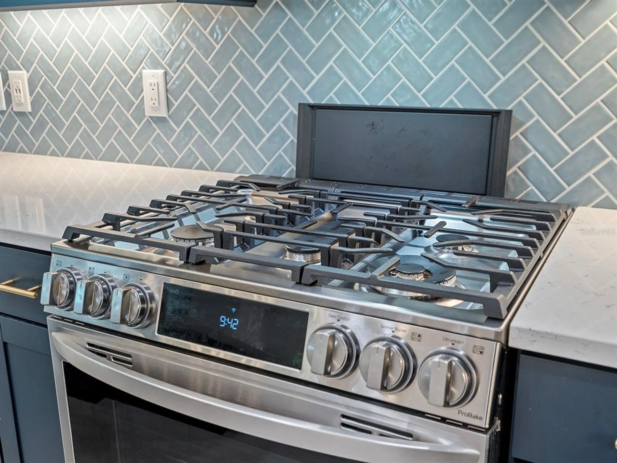 Property Slideshow image 10 of 31 | 832 margaritaville ave, Daytona Beach, FL, 32124