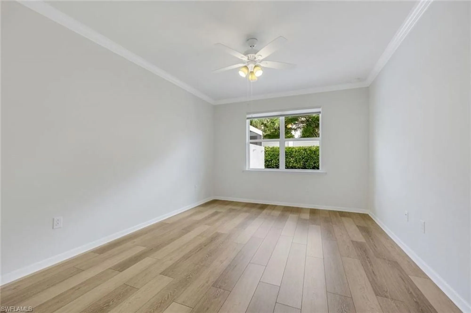 Property Slideshow image 11 of 28 | 20005 parrot key ct, Estero, FL, 33928