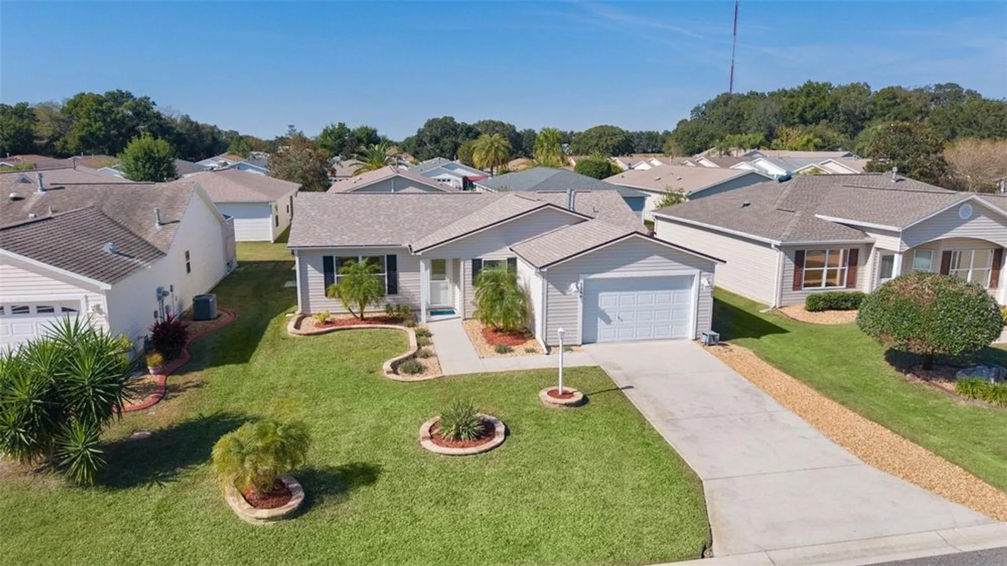 Property Slideshow image 37 of 40 | 1240 pageland way, The Villages, FL, 32162