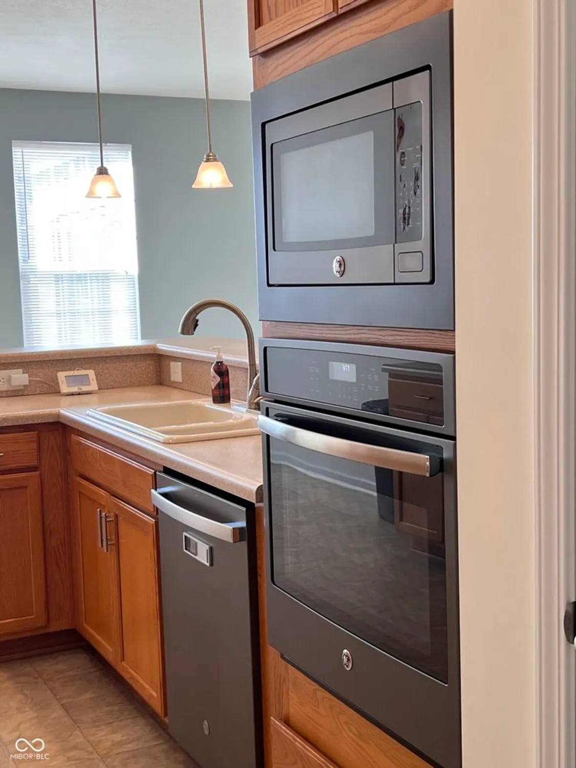 Property Slideshow image 11 of 52 | 8801 twain ln, Indianapolis, IN, 46239