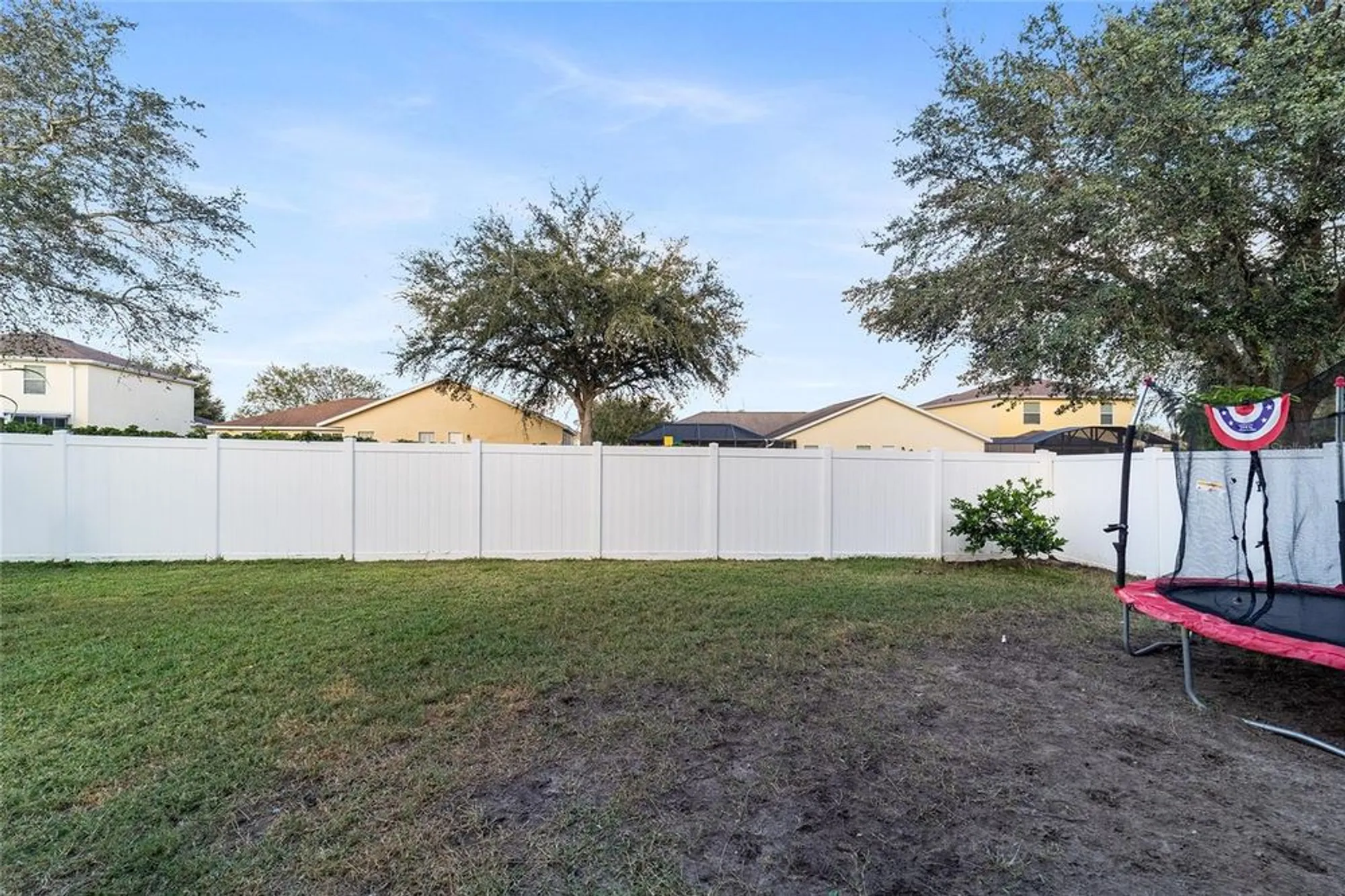 Property Slideshow image 61 of 76 | 5094 ne 122nd blvd, Oxford, FL, 34484