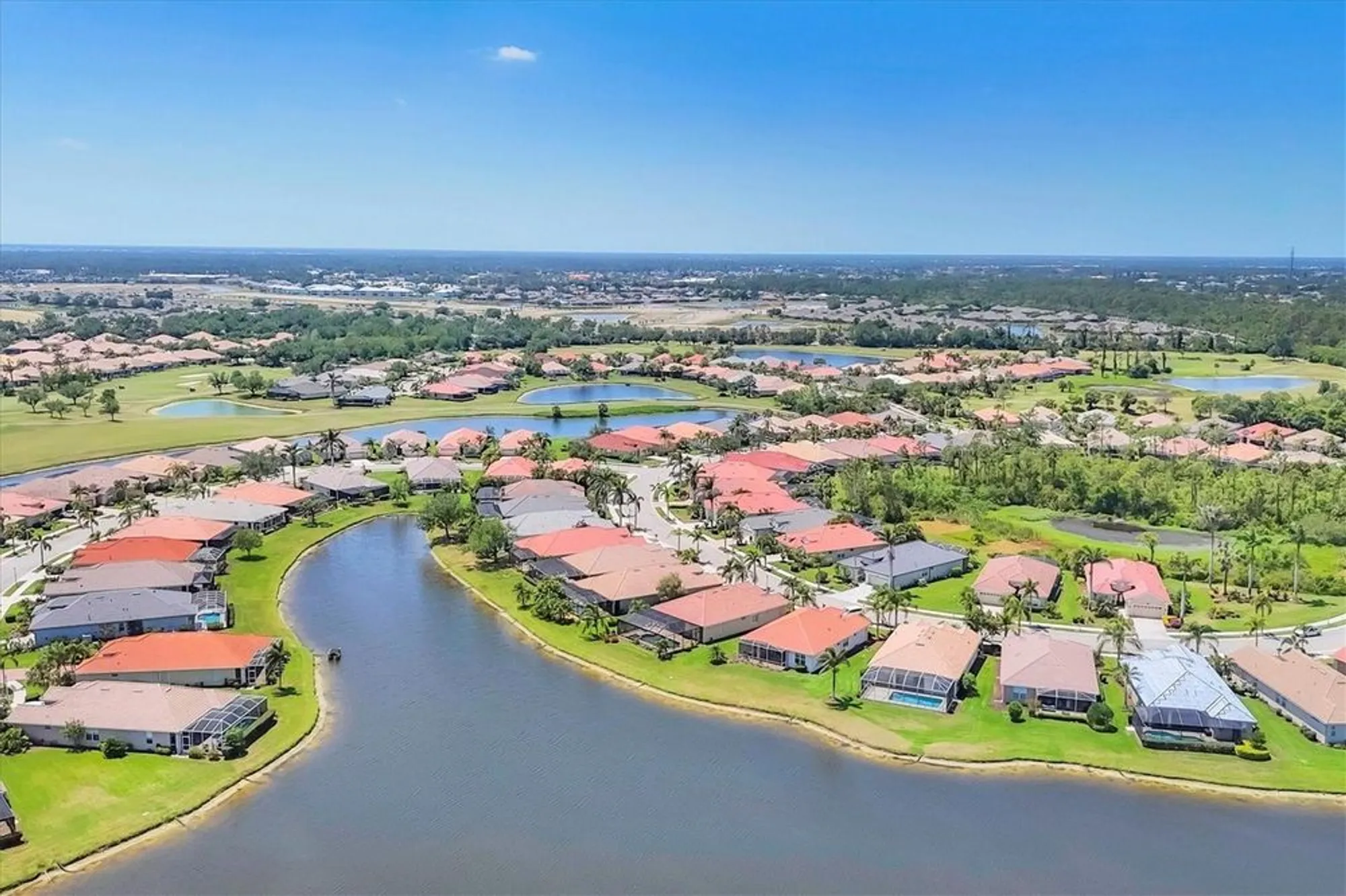 Property Slideshow image 38 of 66 | 4427 blue heron cir, North Port, FL, 34287