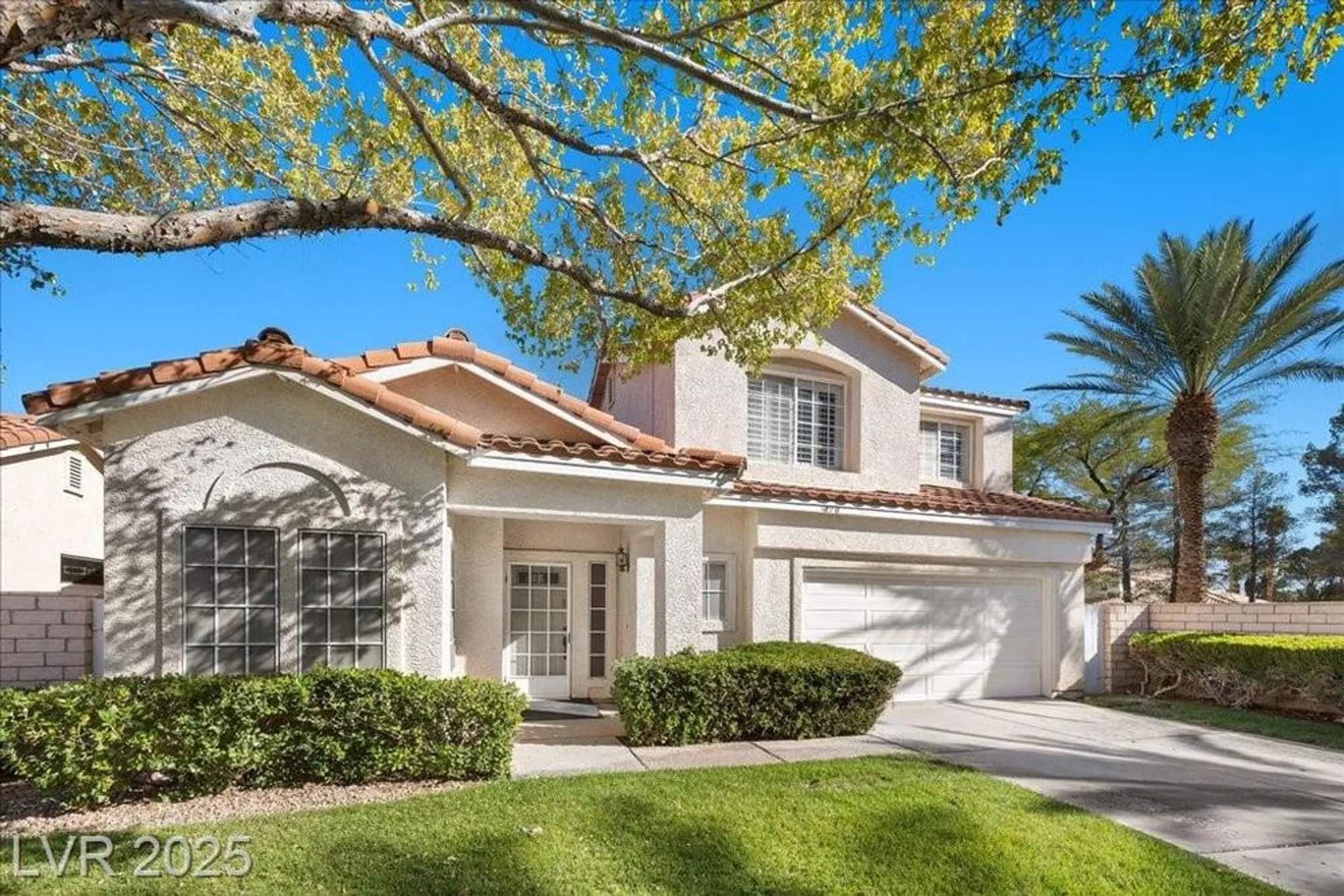 Property Slideshow image 4 of 41 | 4890 el capote dr, Las Vegas, NV, 89147