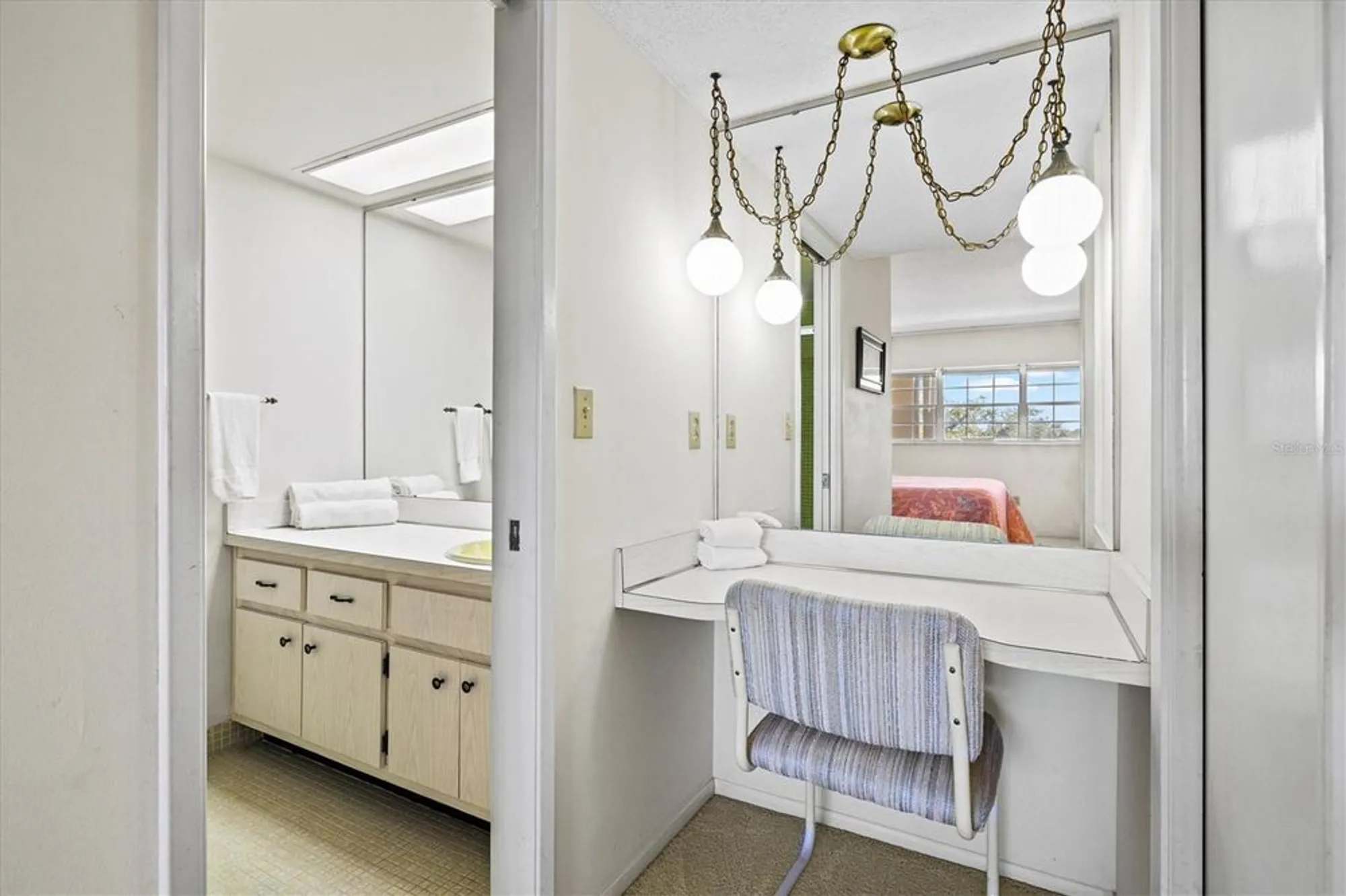 Property Slideshow image 39 of 82 | 7461 w country club dr 408, Sarasota, FL, 34243