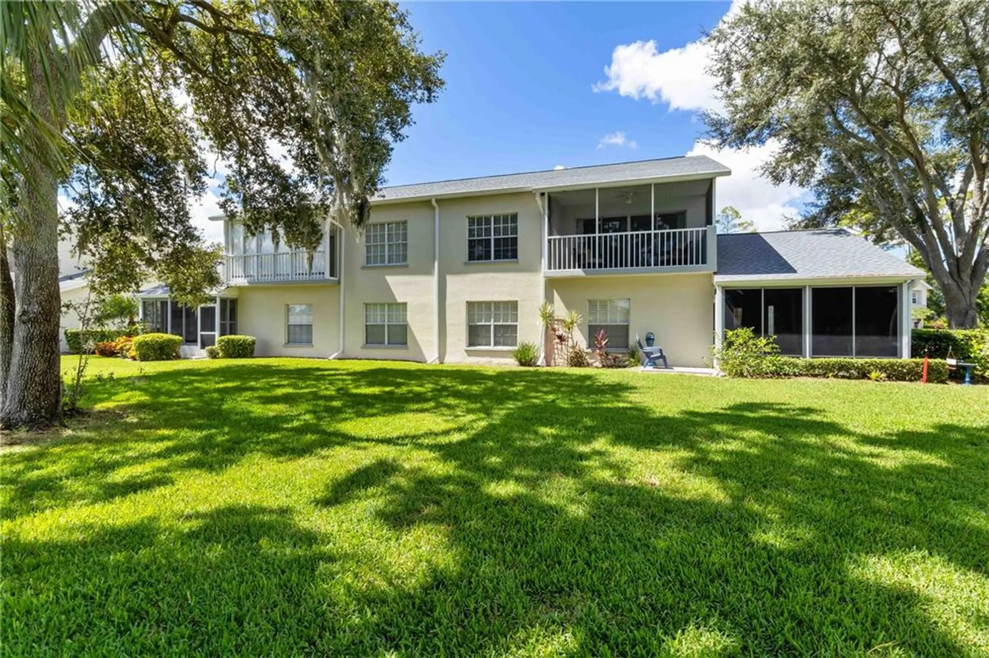 Property Slideshow image 4 of 45 | 5507 fair oaks st # 3-c, Bradenton, FL, 34203