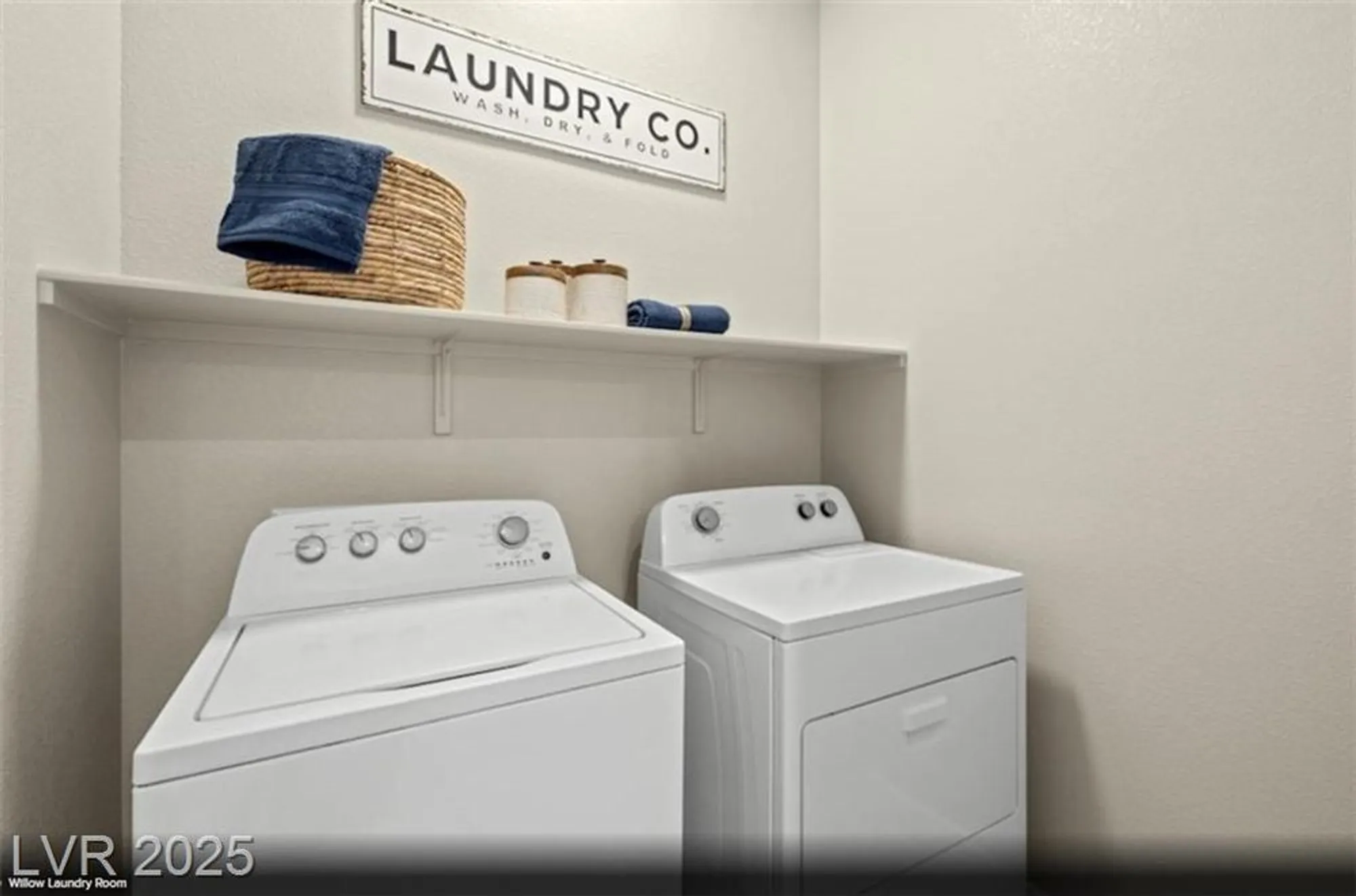 Property Slideshow image 7 of 11 | 540 jefferson ln, Mesquite, NV, 89027