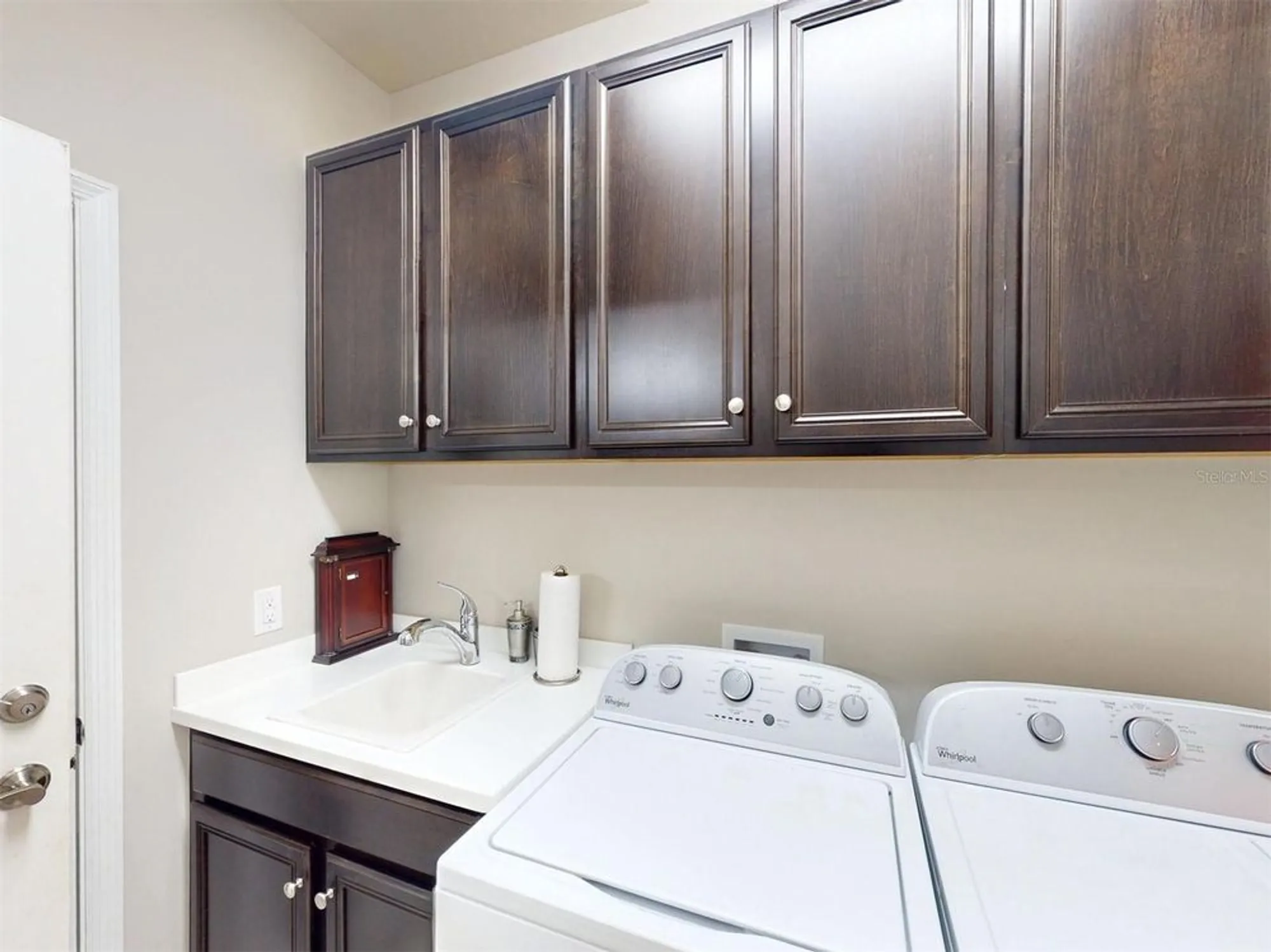 Property Slideshow image 64 of 98 | 2444 daisy dr, North Port, FL, 34289