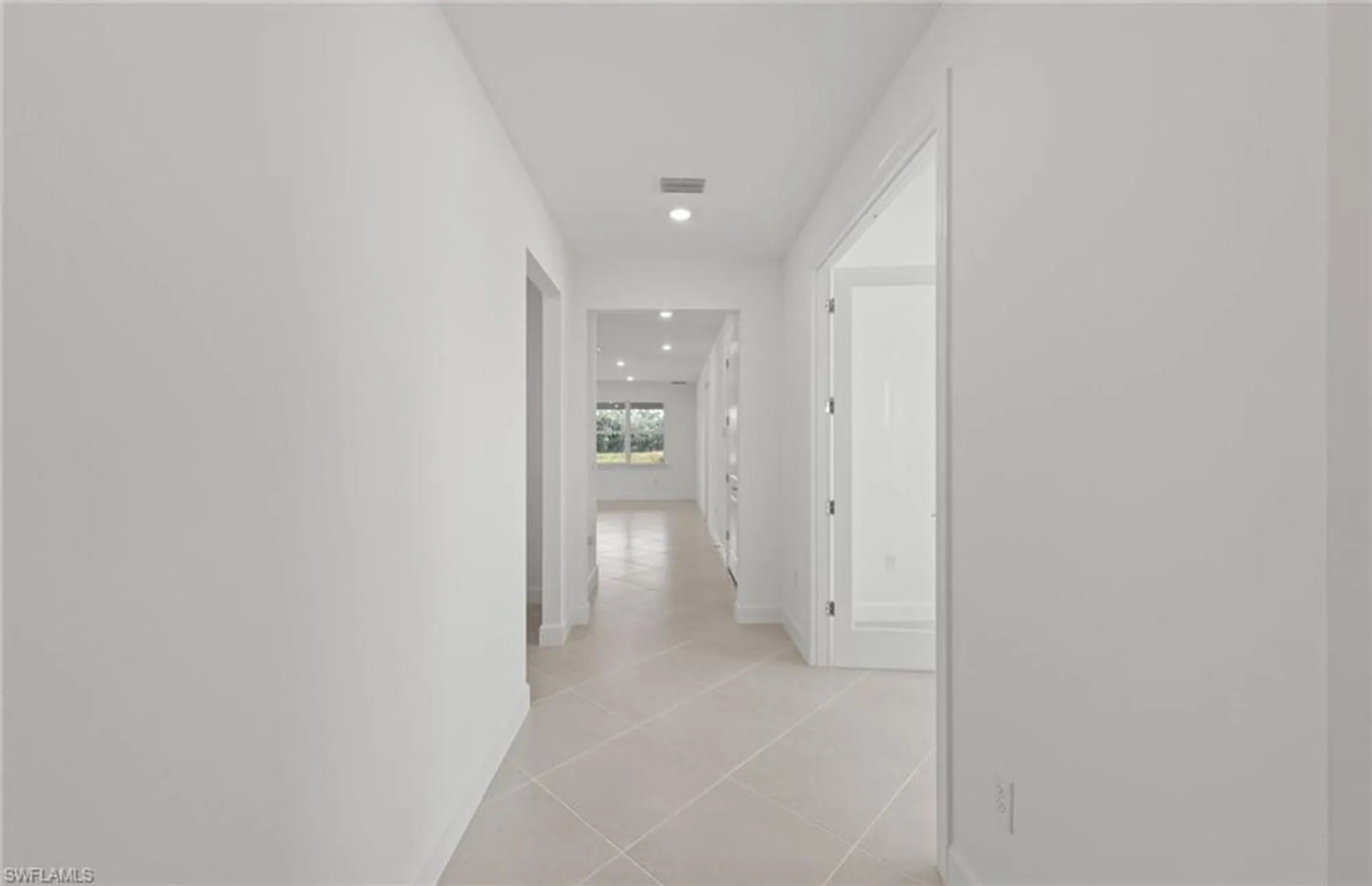 Property Slideshow image 3 of 46 | 17290 willow tree ln, North Fort Myers, FL, 33917