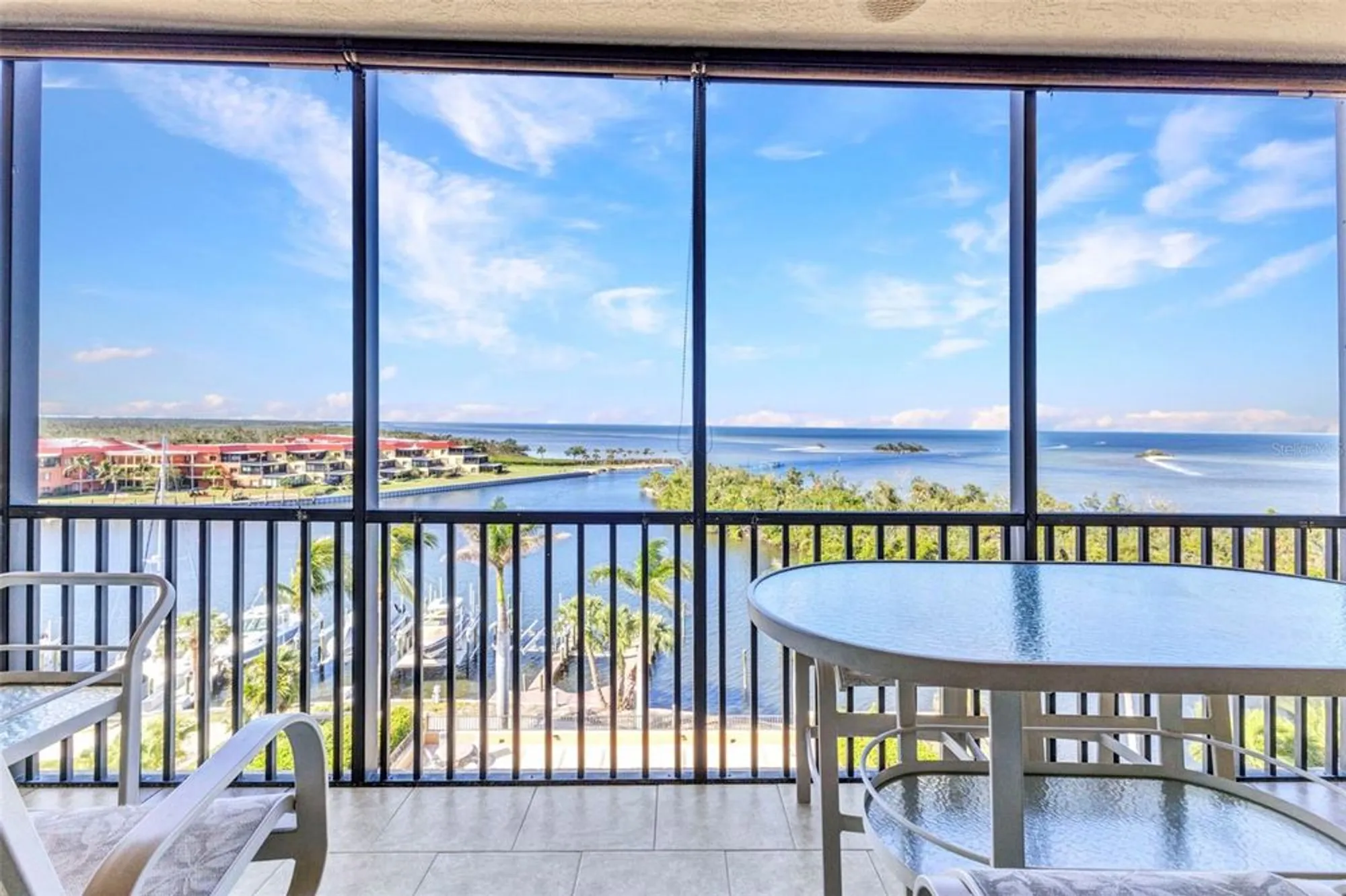 Property Slideshow image 7 of 57 | 3321 sunset key cir 502, Punta Gorda, FL, 33955