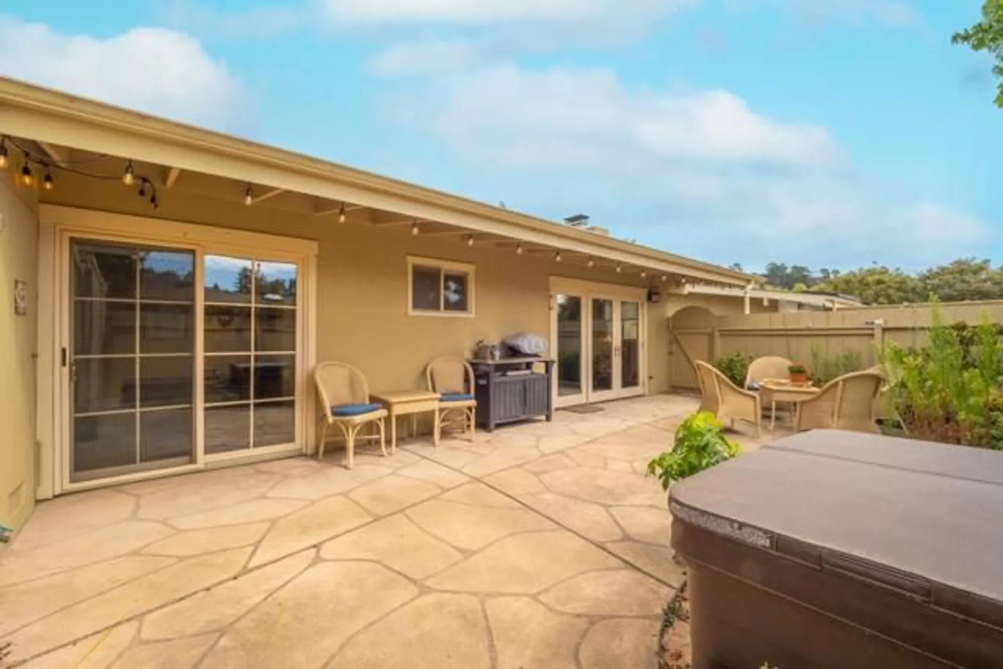 Property Slideshow image 32 of 42 | 171 hacienda carmel, Carmel, CA, 93923