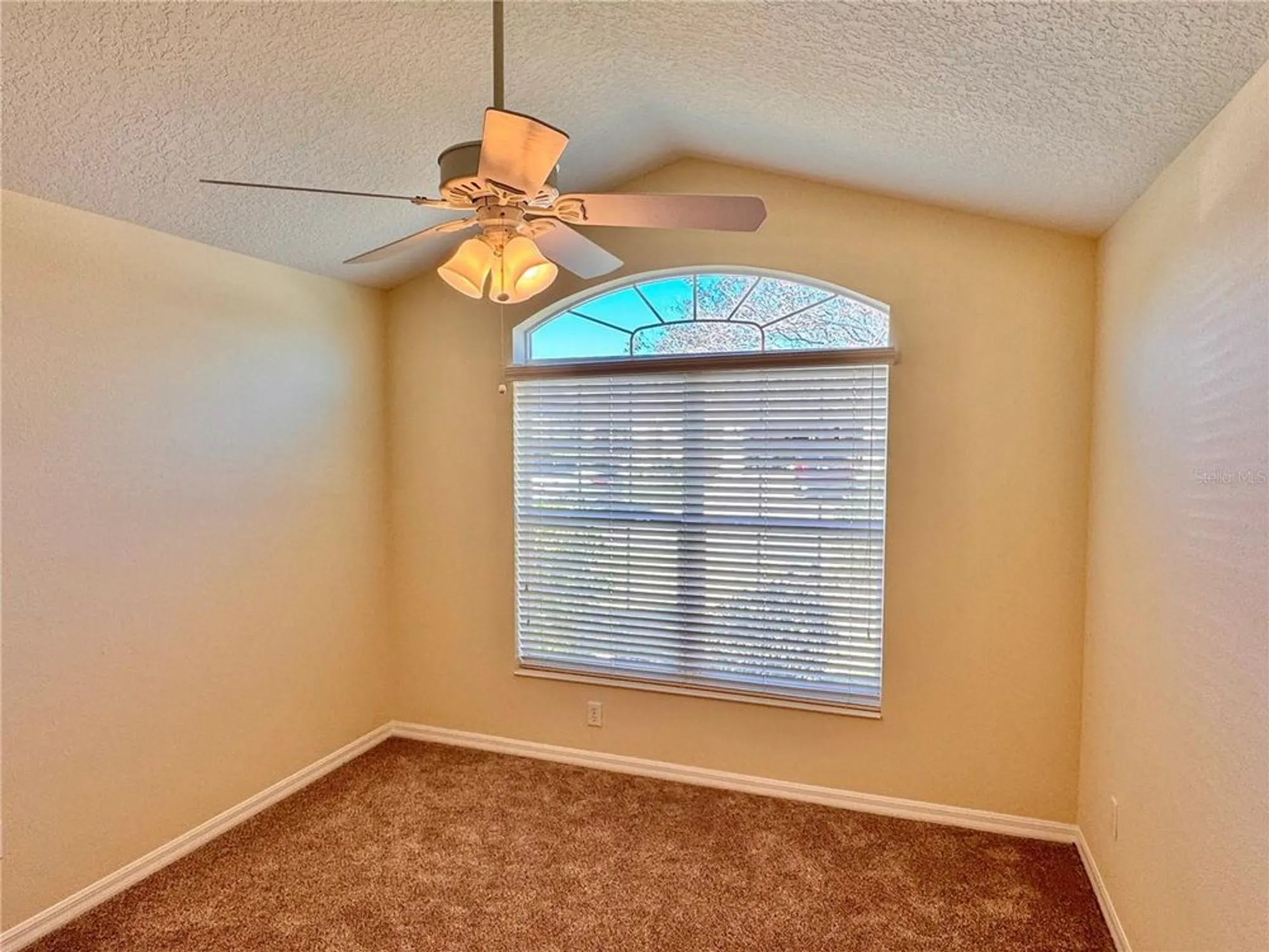 Property Slideshow image 18 of 30 | 2693 persimmon loop, The Villages, FL, 32162