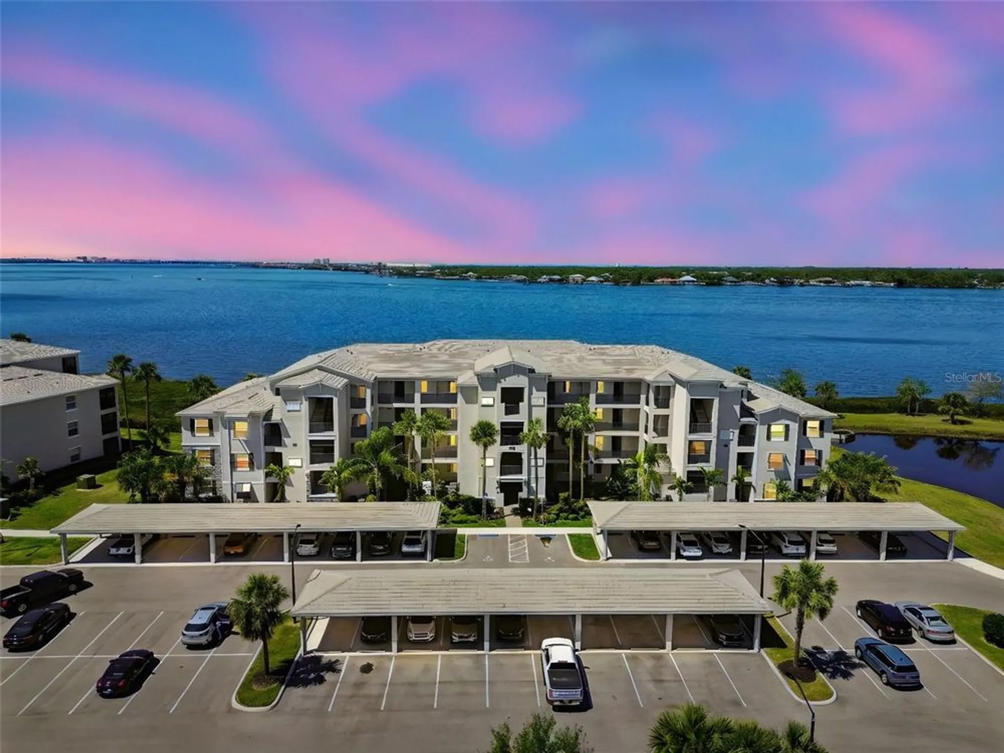 Property Slideshow image 1 of 45 | 1030 tidewater shores loop unit 104, Bradenton, FL, 34208