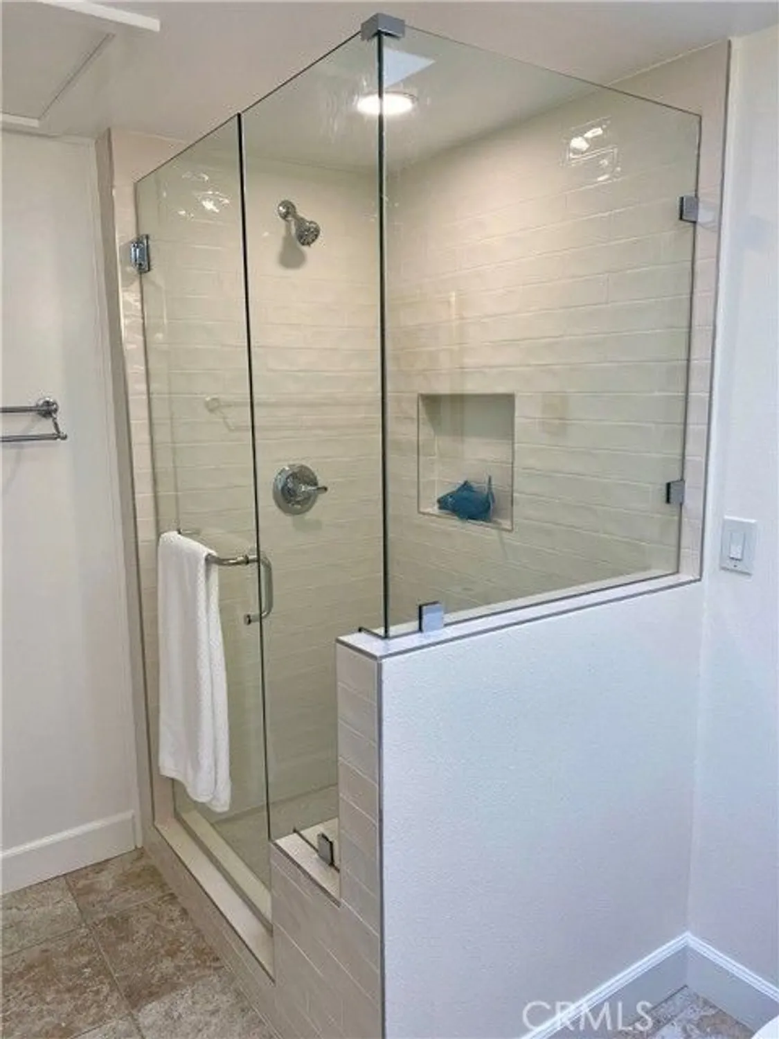 Property Slideshow image 4 of 32 | 1241 knollwood rd apt 46e, Seal Beach, CA, 90740