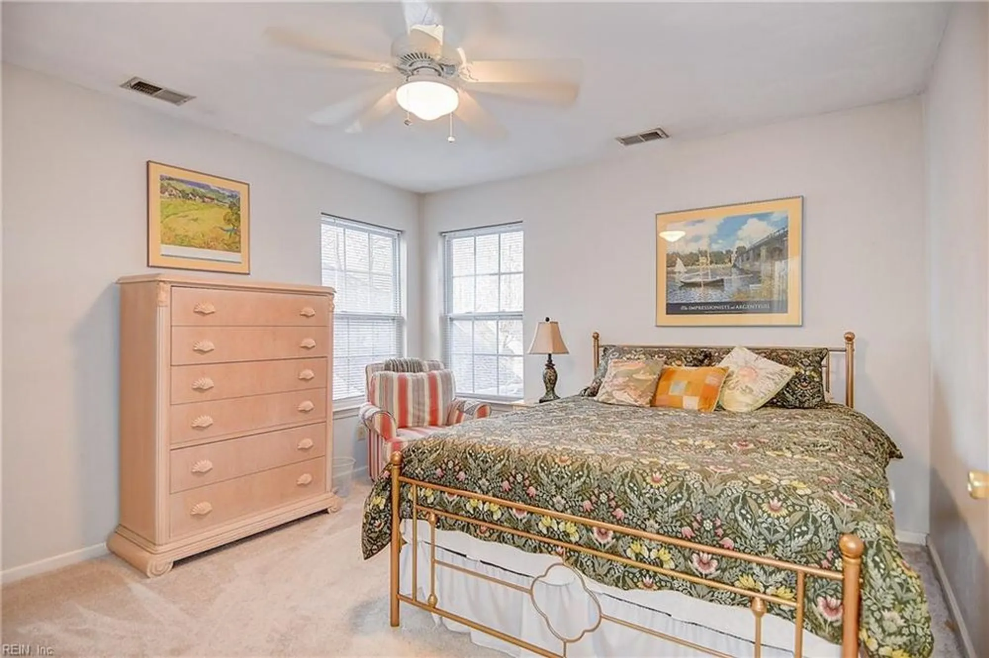 Property Slideshow image 35 of 49 | 3008 looking glass ct, Virginia Beach, VA, 23456