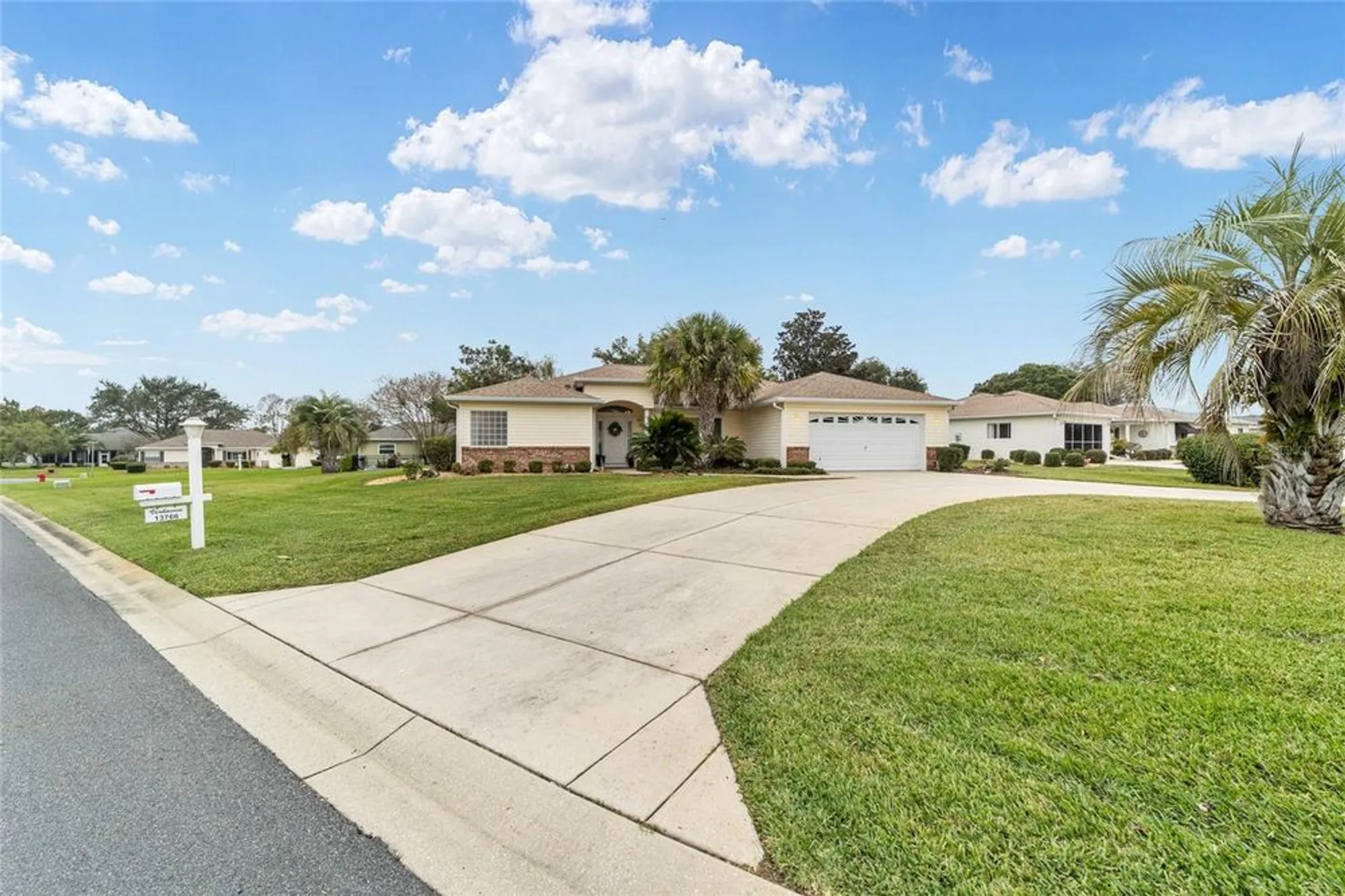 Property Slideshow image 5 of 63 | 13766 se 89th ave, Summerfield, FL, 34491