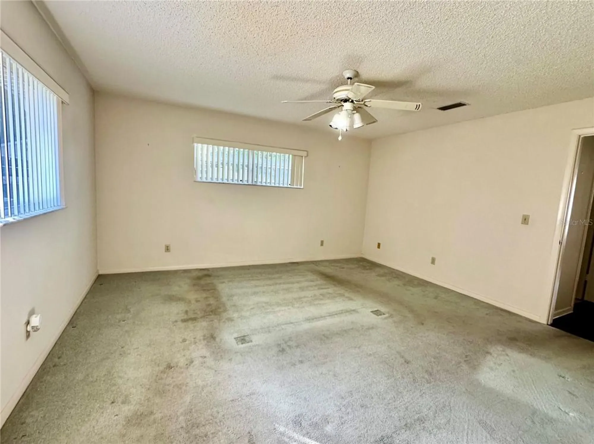 Property Slideshow image 16 of 28 | 8426 sw 92nd ln f, Ocala, FL, 34481