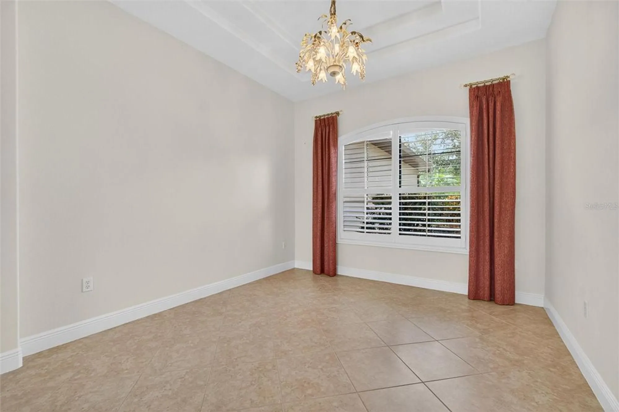 Property Slideshow image 12 of 67 | 469 sorrento rd, Kissimmee, FL, 34759
