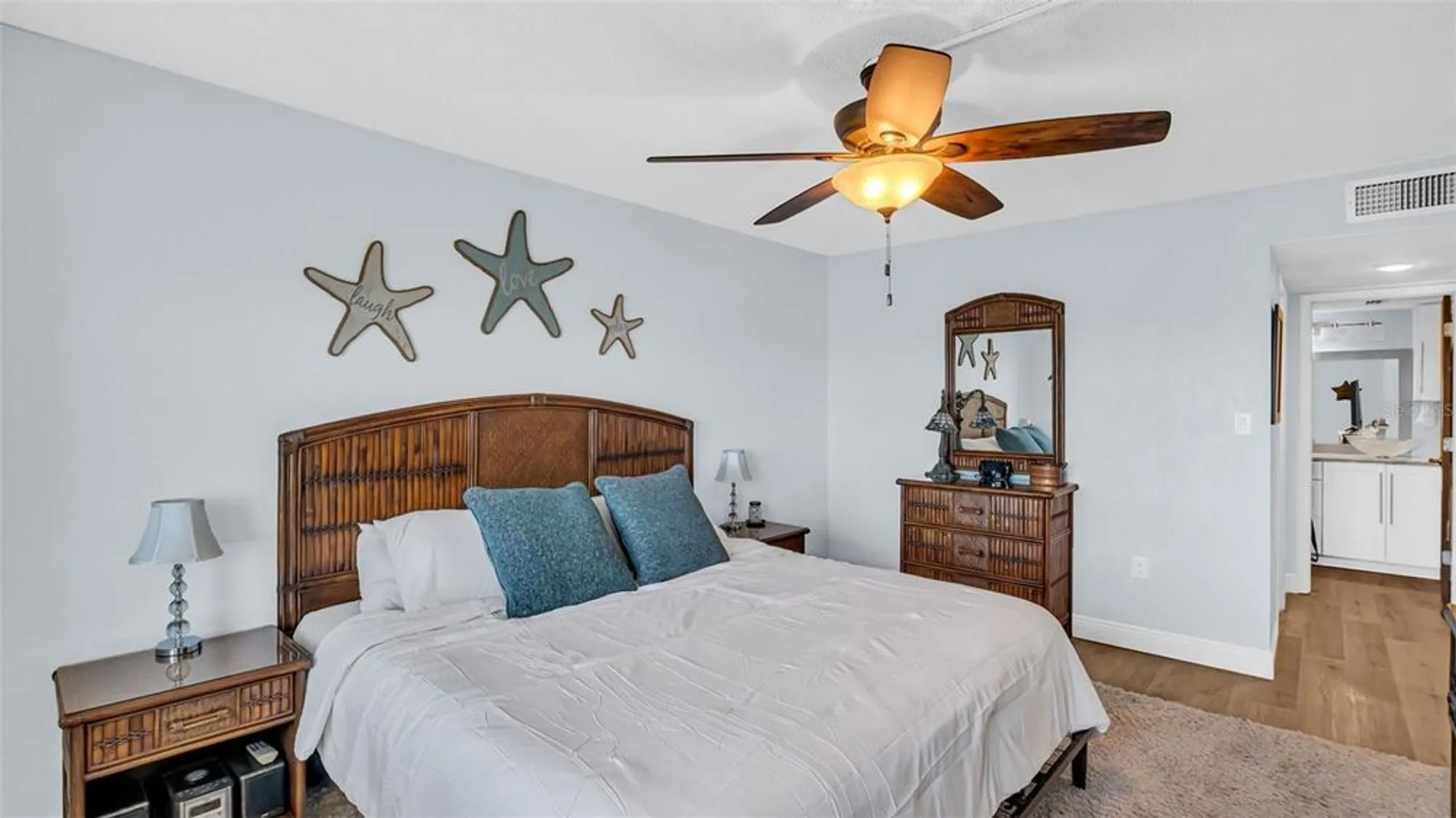 Property Slideshow image 18 of 28 | 9 haig pl 806, Dunedin, FL, 34698