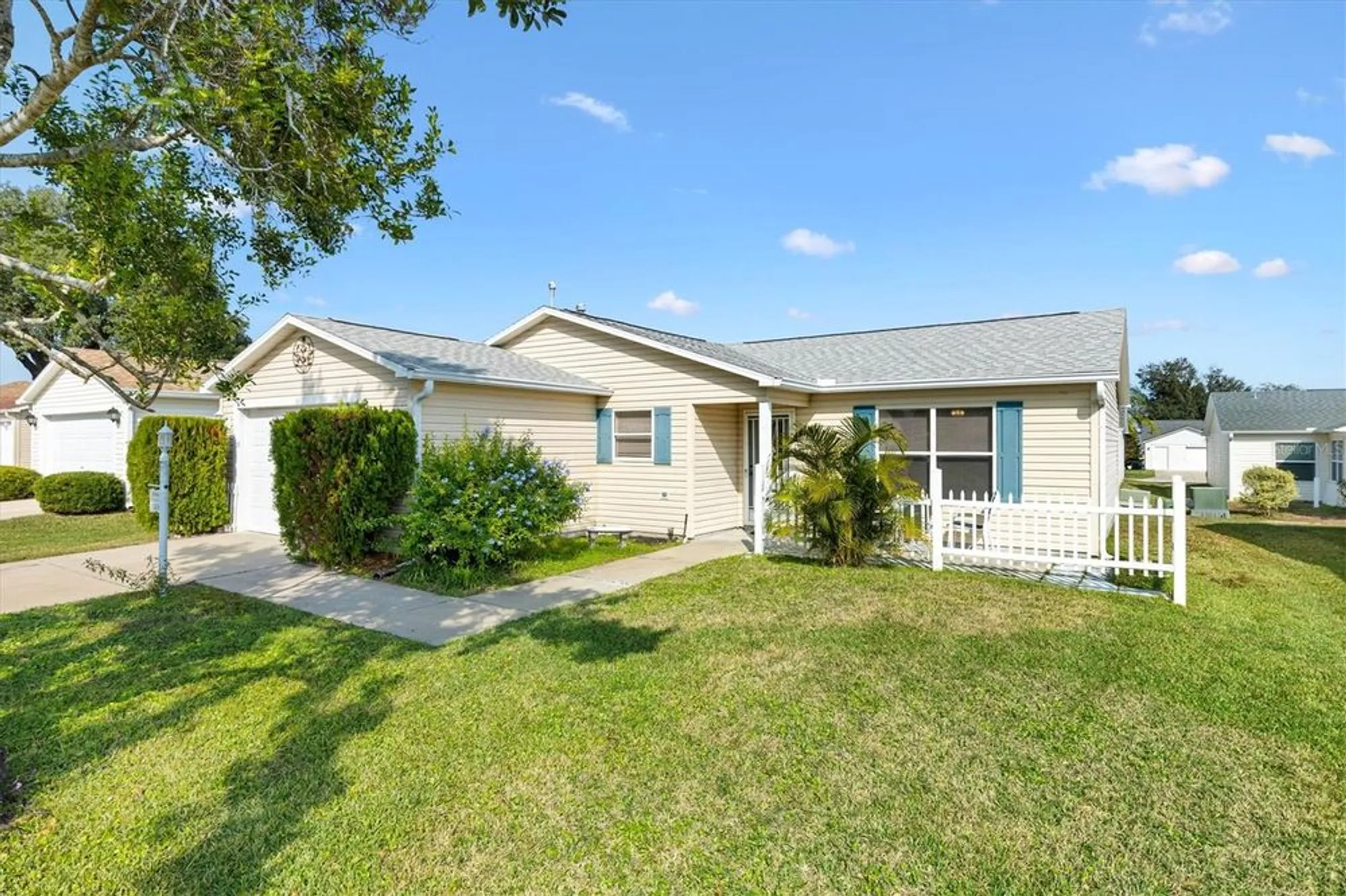 Property Slideshow image 1 of 26 | 17659 se 92nd grantham ter, The Villages, FL, 32162