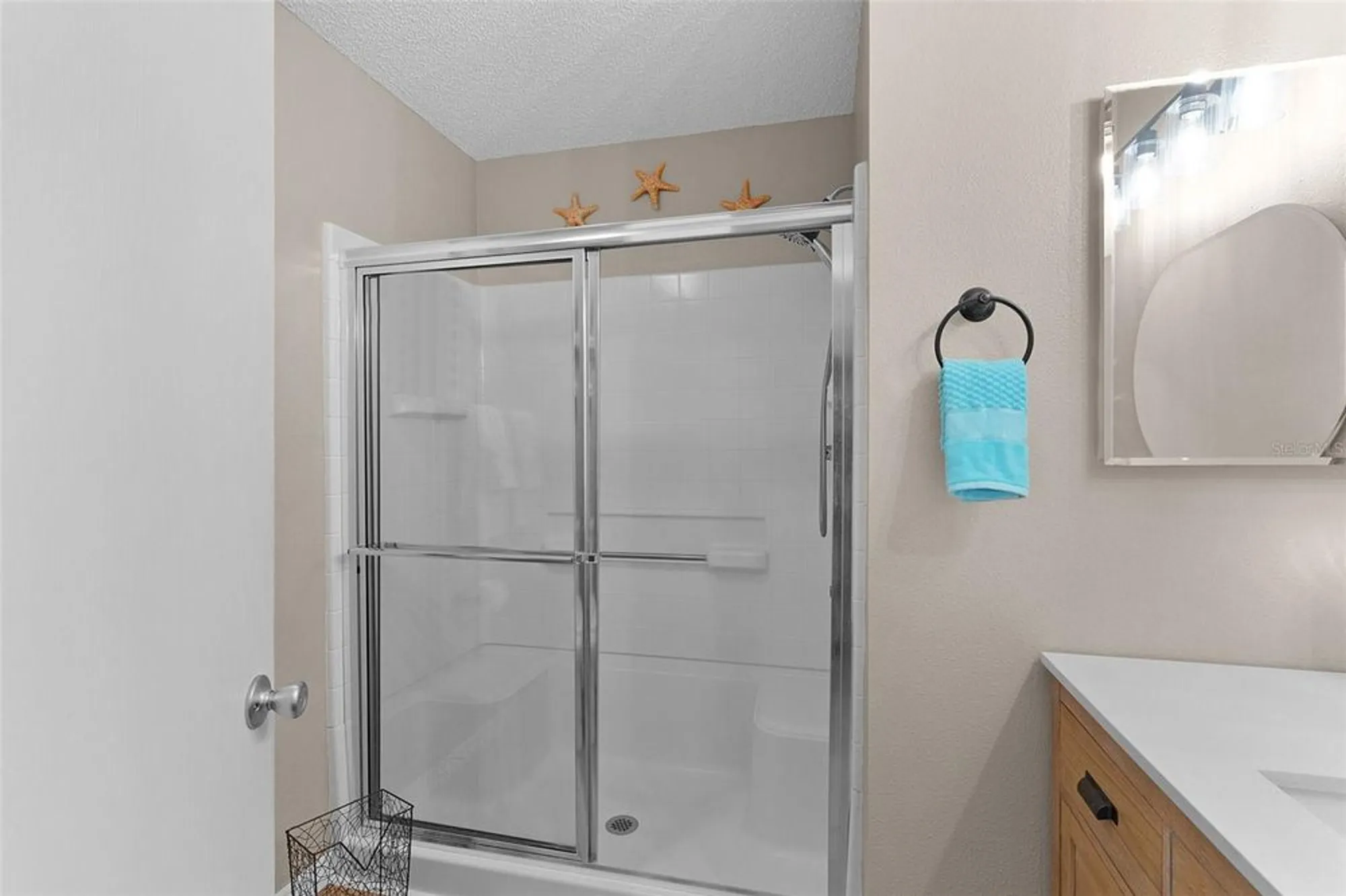 Property Slideshow image 26 of 44 | 2063 thornton ter, The Villages, FL, 32162