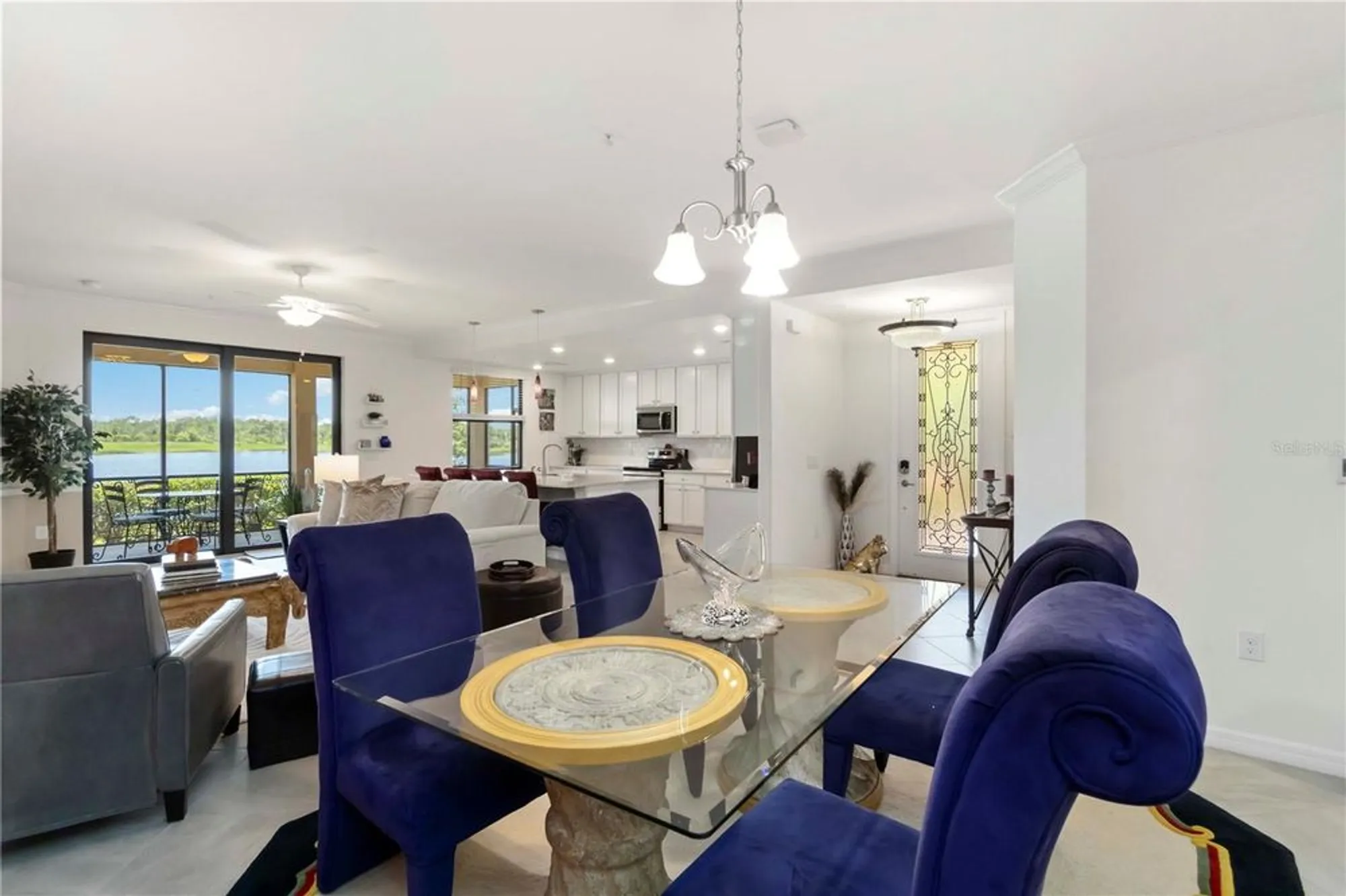 Property Slideshow image 13 of 100 | 10801 tarflower dr 102, Venice, FL, 34293