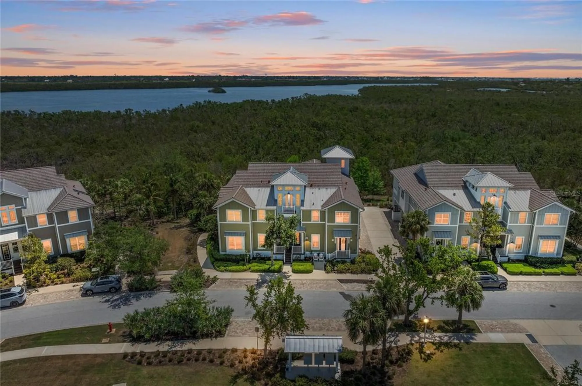 Property Slideshow image 5 of 99 | 241 sapphire lake dr 201, Bradenton, FL, 34209