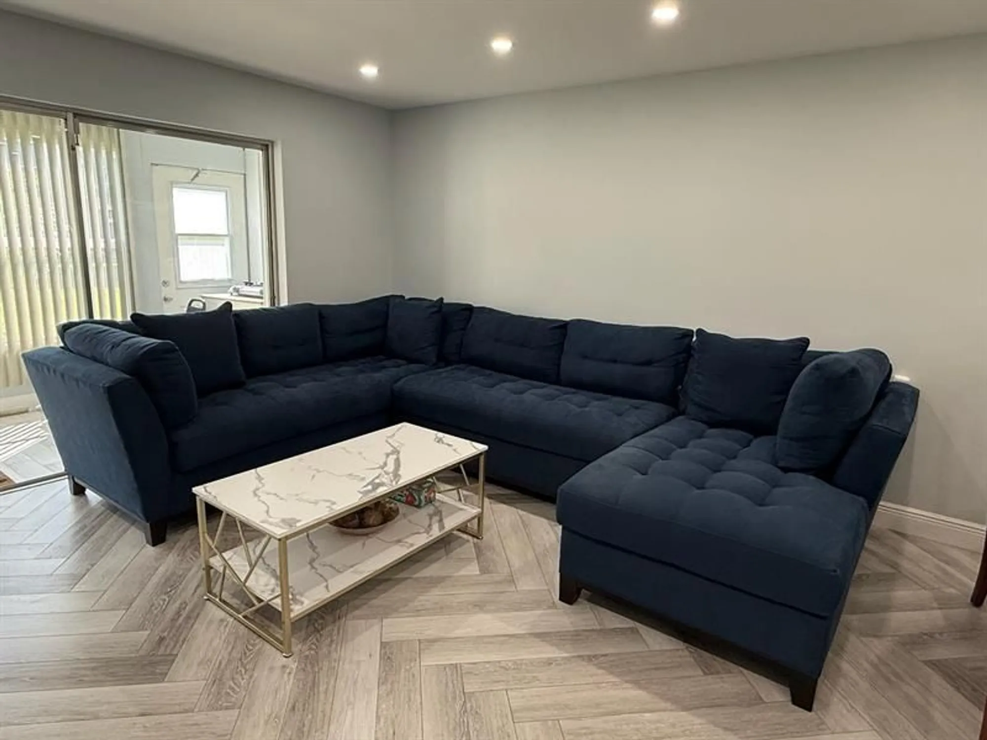 Property Slideshow image 11 of 30 | 7300 nw 5th pl apt 103, Margate, FL, 33063