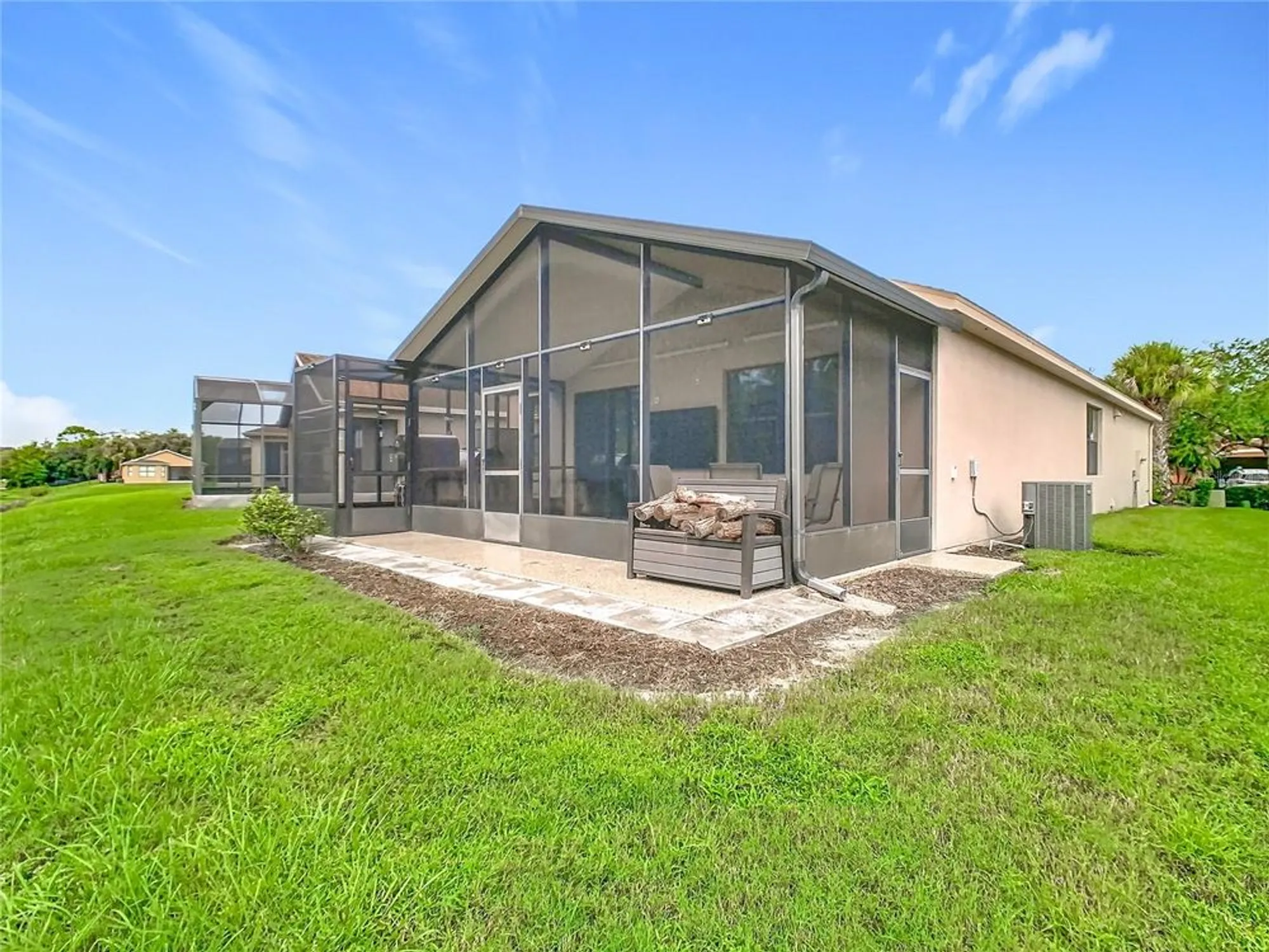 Property Slideshow image 28 of 42 | 784 grand canal dr, Poinciana, FL, 34759