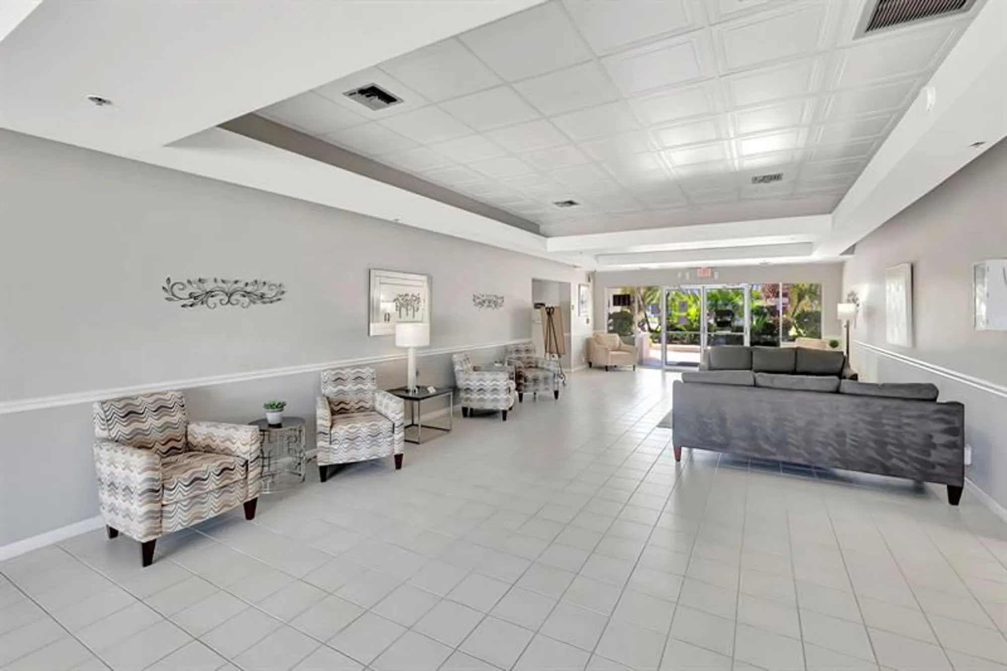 Property Slideshow image 61 of 67 | 19000 stewart cir apt 4, Boca Raton, FL, 33496