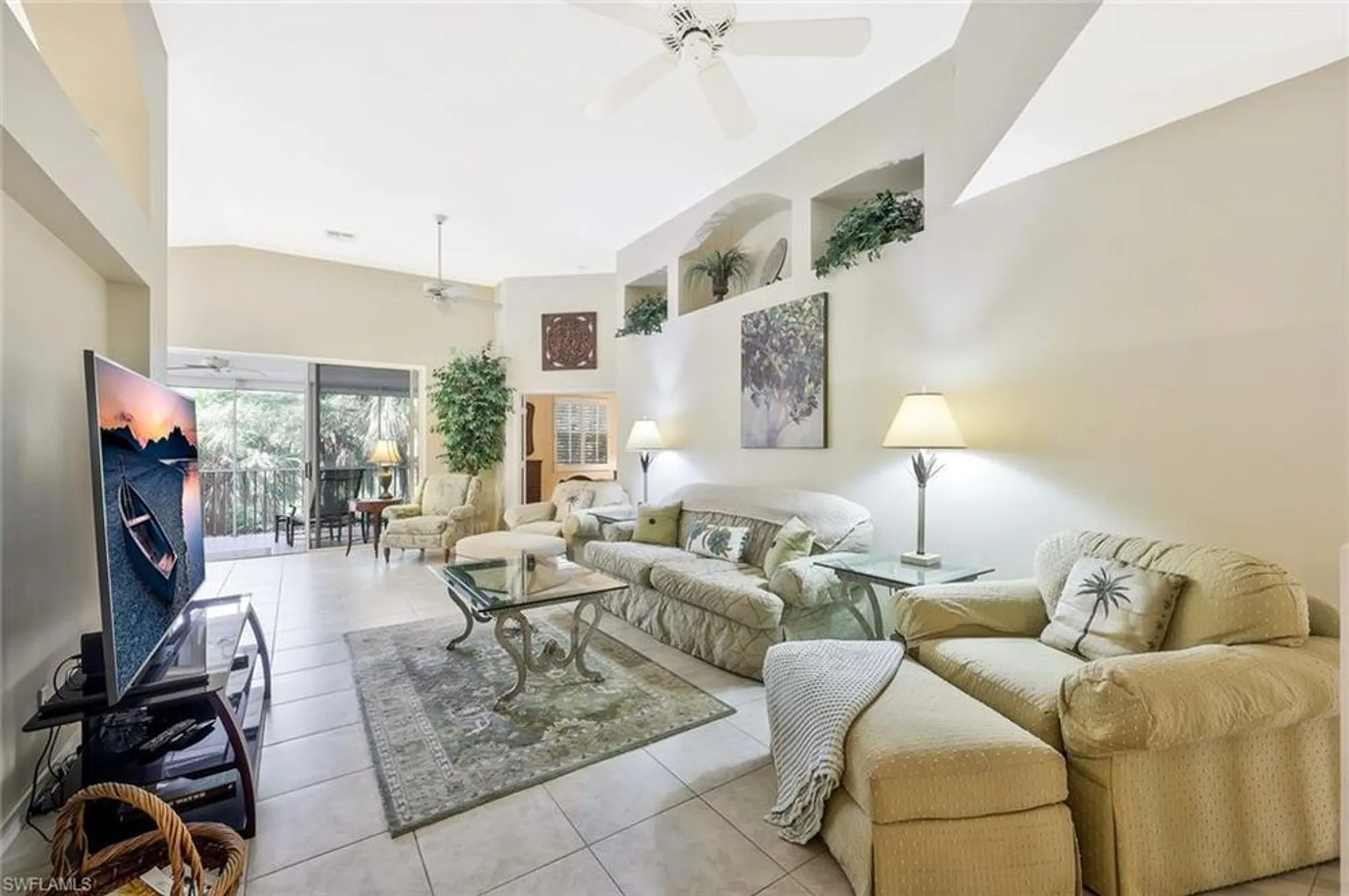 Property Slideshow image 9 of 22 | 4701 montego pointe way 201, Bonita Springs, FL, 34134