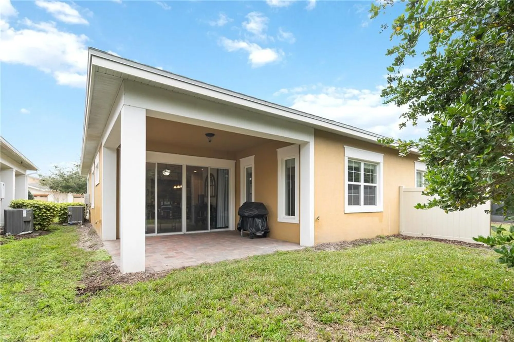 Property Slideshow image 7 of 62 | 2487 yellow brick rd, Saint Cloud, FL, 34772