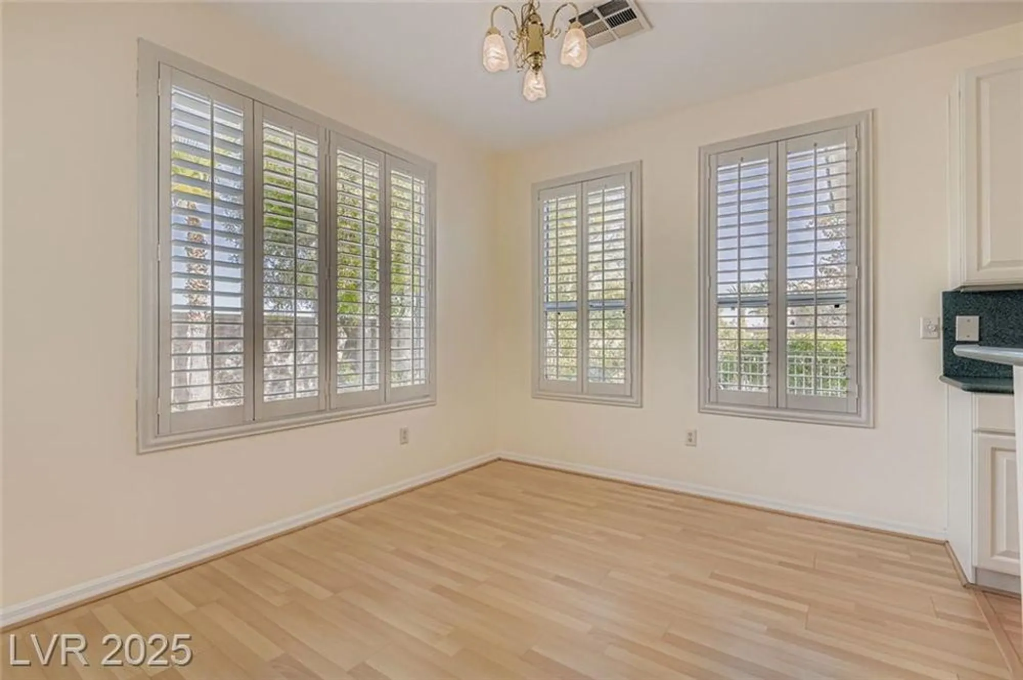 Property Slideshow image 5 of 37 | 10554 sopra ct, Las Vegas, NV, 89135