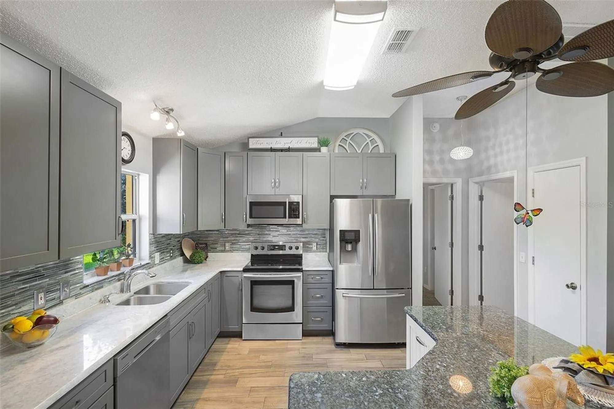 Property Slideshow image 15 of 38 | 2109 suarez ct, The Villages, FL, 32159