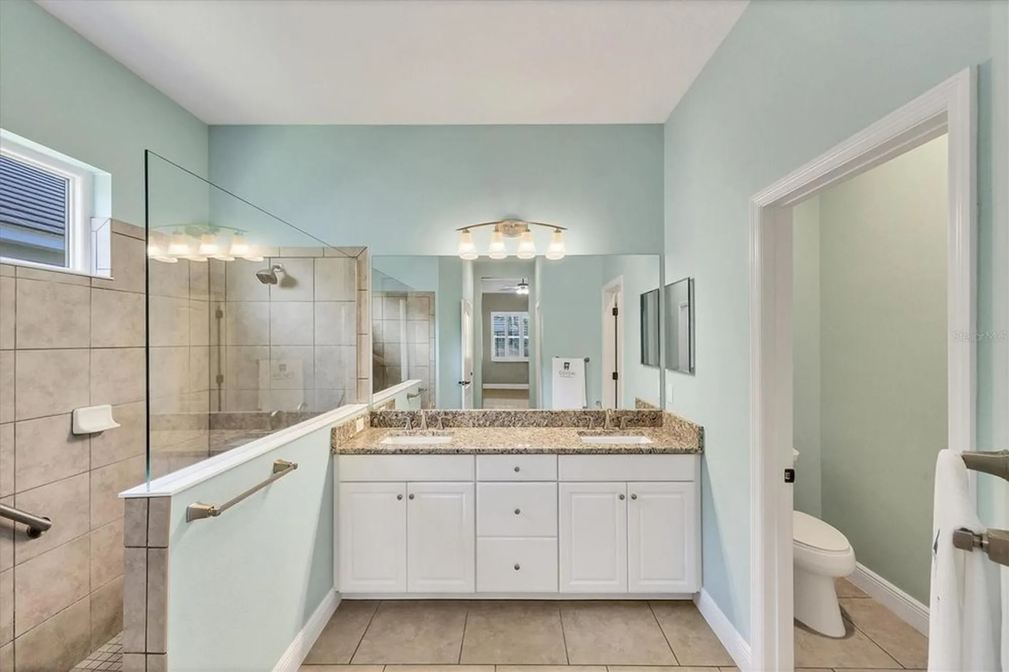 Property Slideshow image 29 of 83 | 4118 midnight blue run, Bradenton, FL, 34211