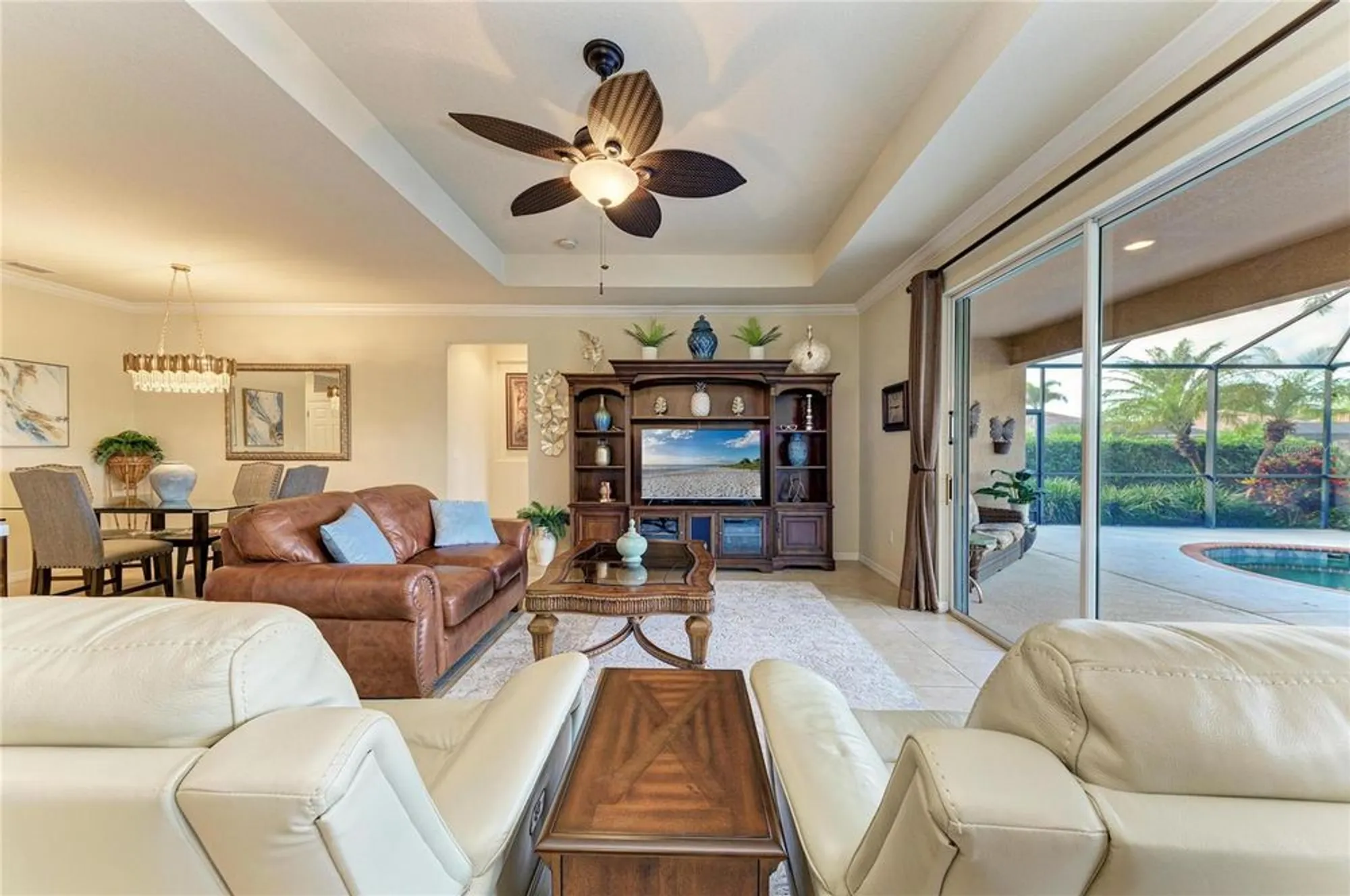 Property Slideshow image 24 of 99 | 9015 hammock edge pl, Bradenton, FL, 34212