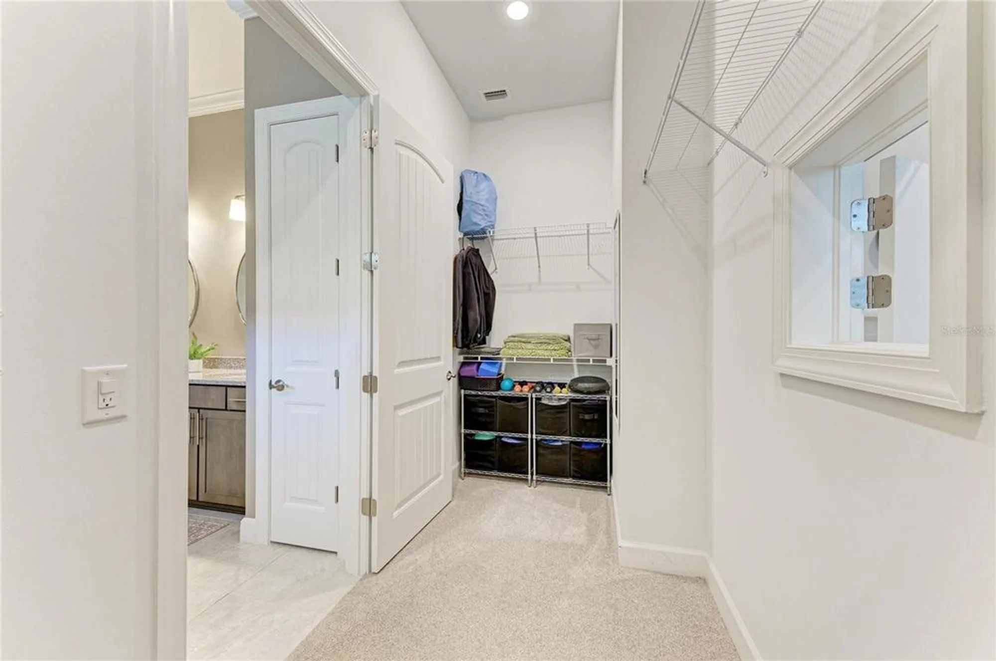 Property Slideshow image 40 of 85 | 17631 colebrook cir, Lakewood Ranch, FL, 34202