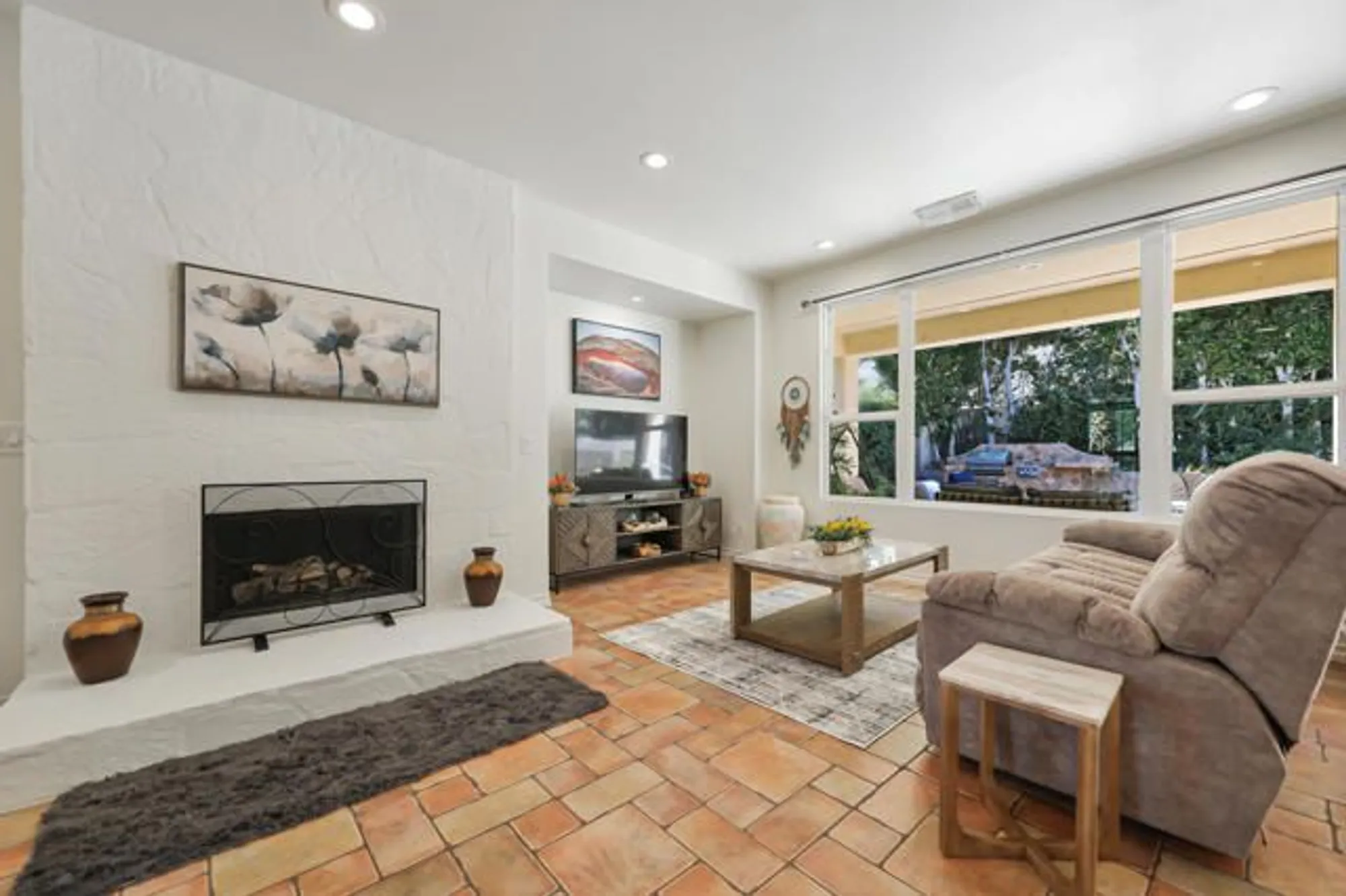 Property Slideshow image 12 of 40 | 60755 living stone dr, La Quinta, CA, 92253