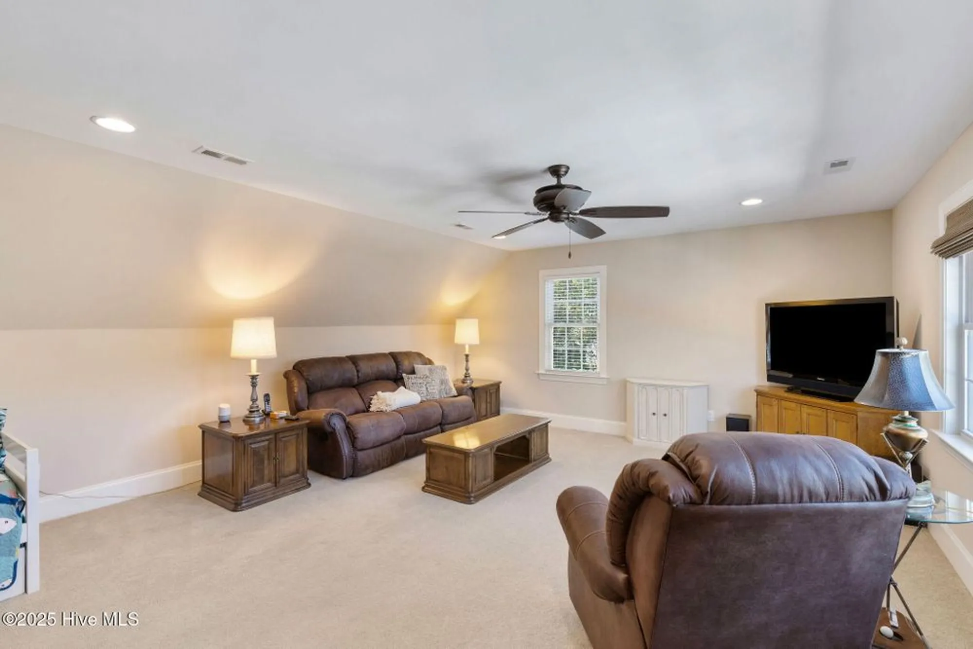 Property Slideshow image 47 of 75 | 3039 irwin dr, Southport, NC, 28461