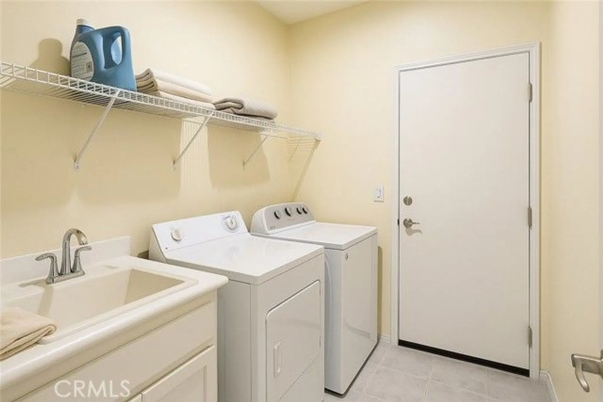 Property Slideshow image 8 of 10 | 7969 mickelson way, Hemet, CA, 92545