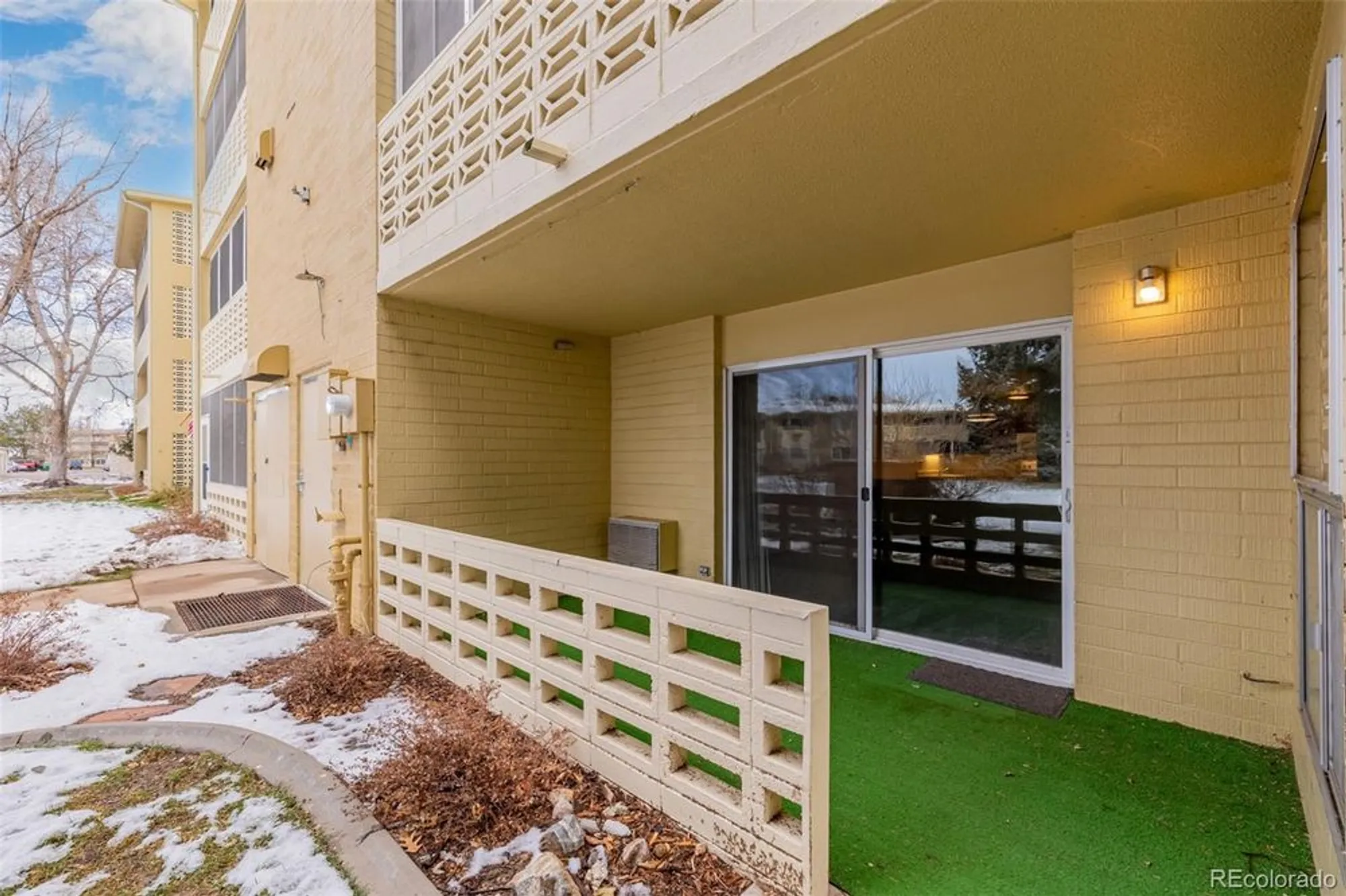 Property Slideshow image 21 of 50 | 9340 e center ave apt 8a, Denver, CO, 80247
