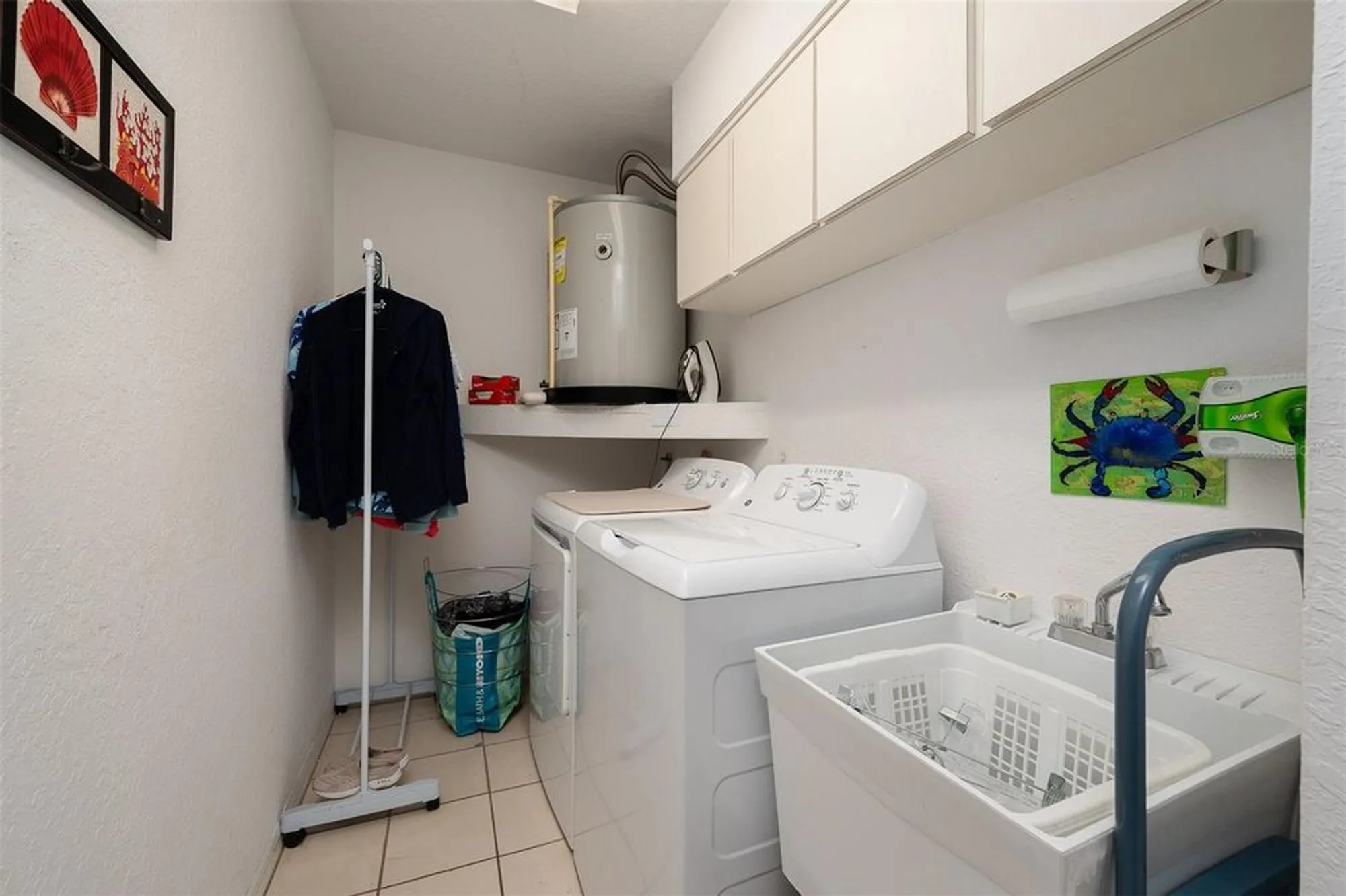 Property Slideshow image 15 of 28 | 9443 burnam dr, Weeki Wachee, FL, 34613