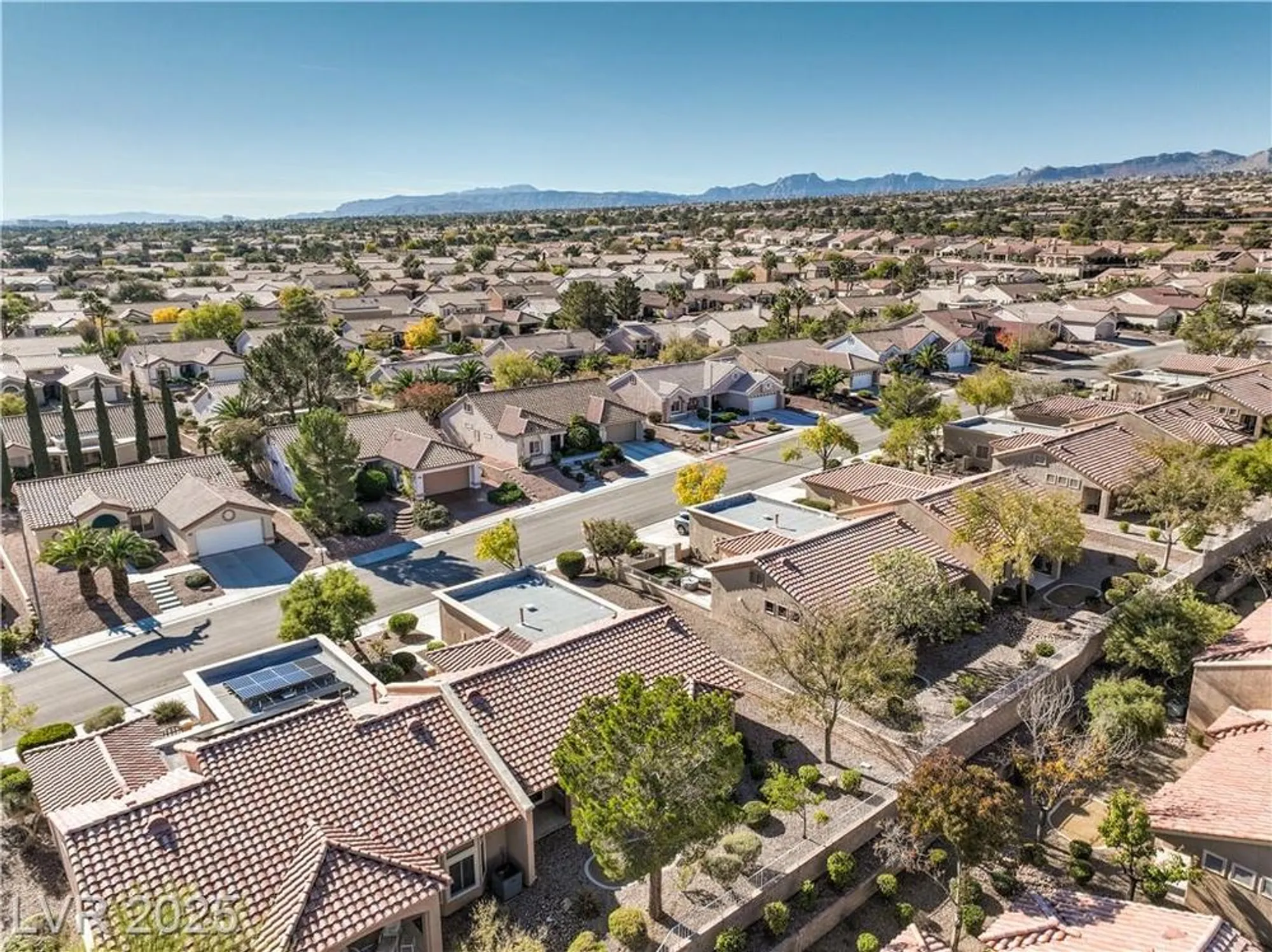 Property Slideshow image 40 of 57 | 10004 heyfield dr, Las Vegas, NV, 89134