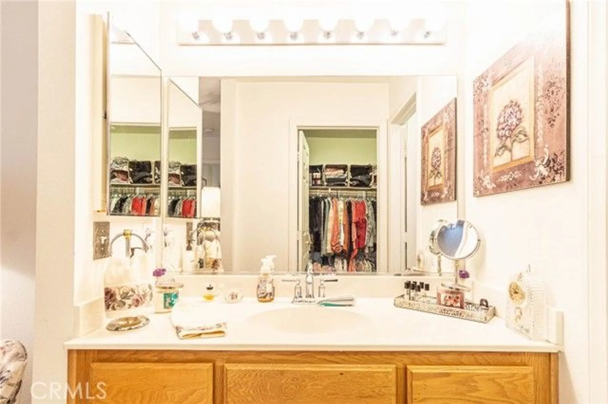 Property Slideshow image 33 of 62 | 19046 stoddard way, Apple Valley, CA, 92308