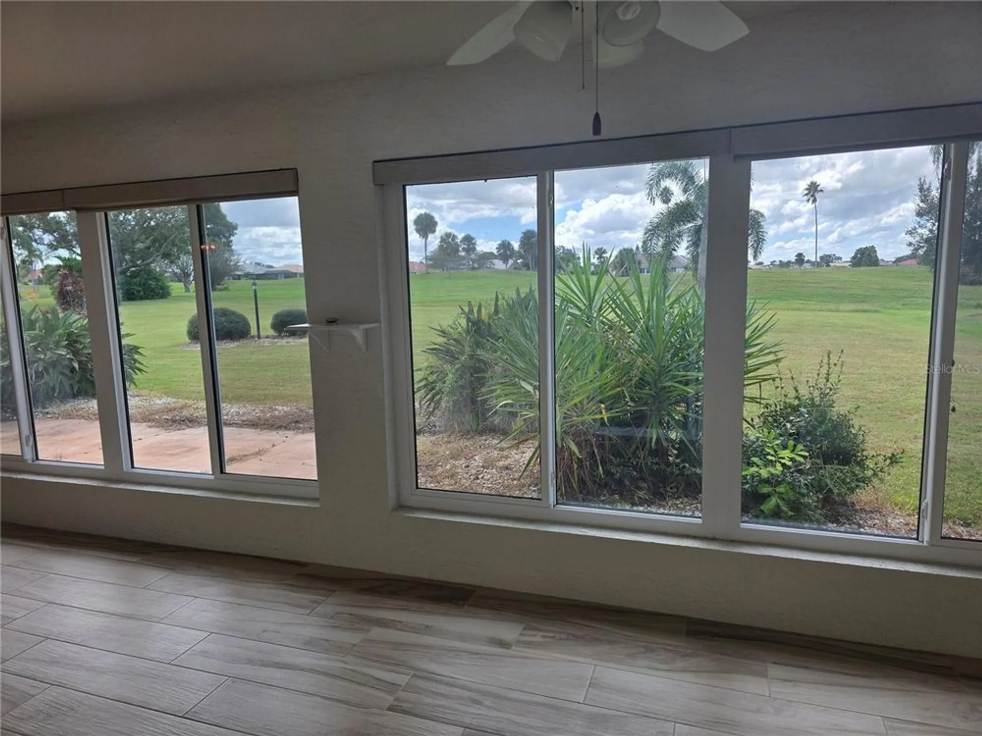 Property Slideshow image 20 of 34 | 1936 new bedford dr, Sun City Center, FL, 33573